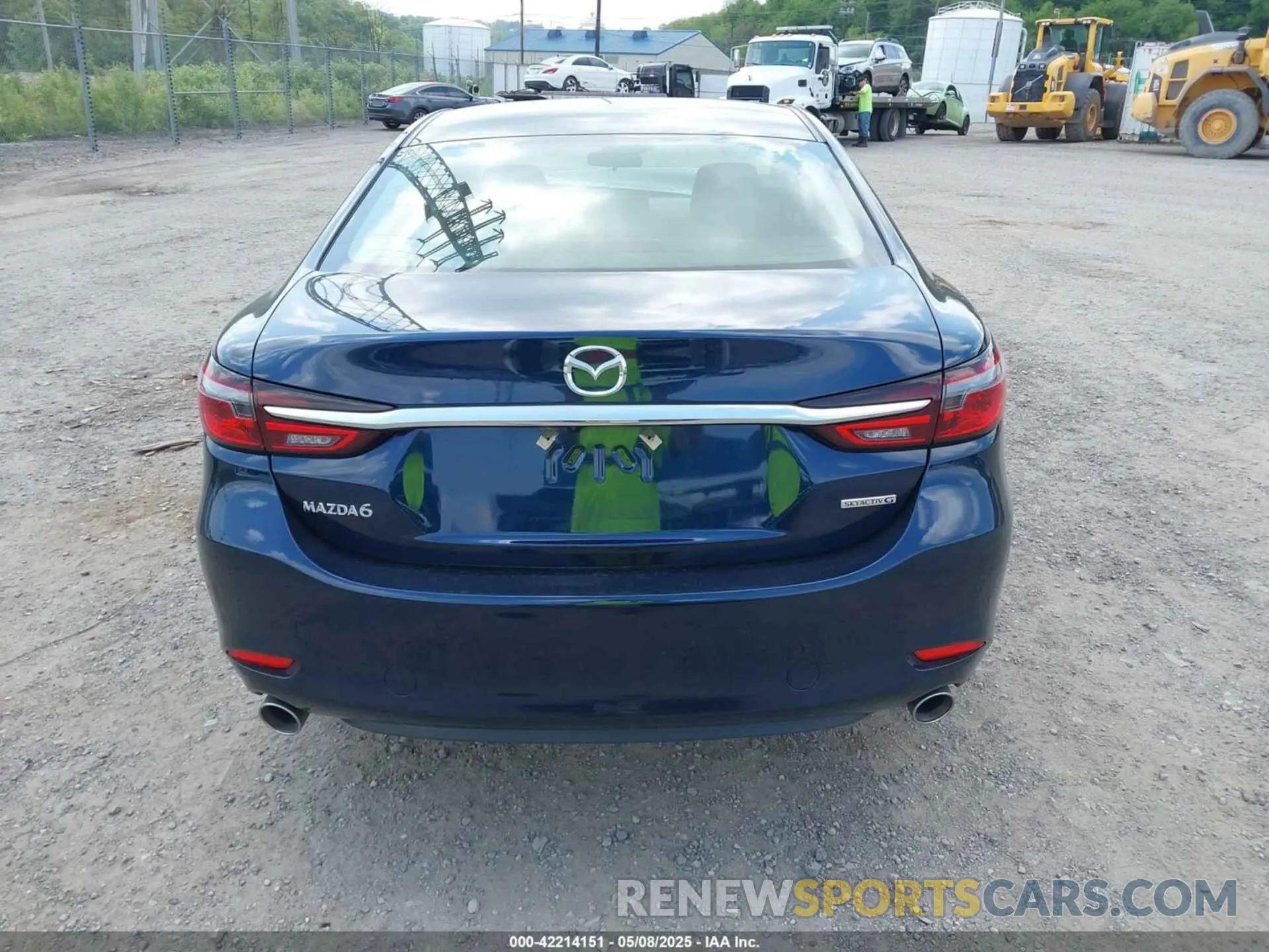 16 fotografías del automóvil dañado JM1GL1VM6M1616583 MAZDA MAZDA6 2021