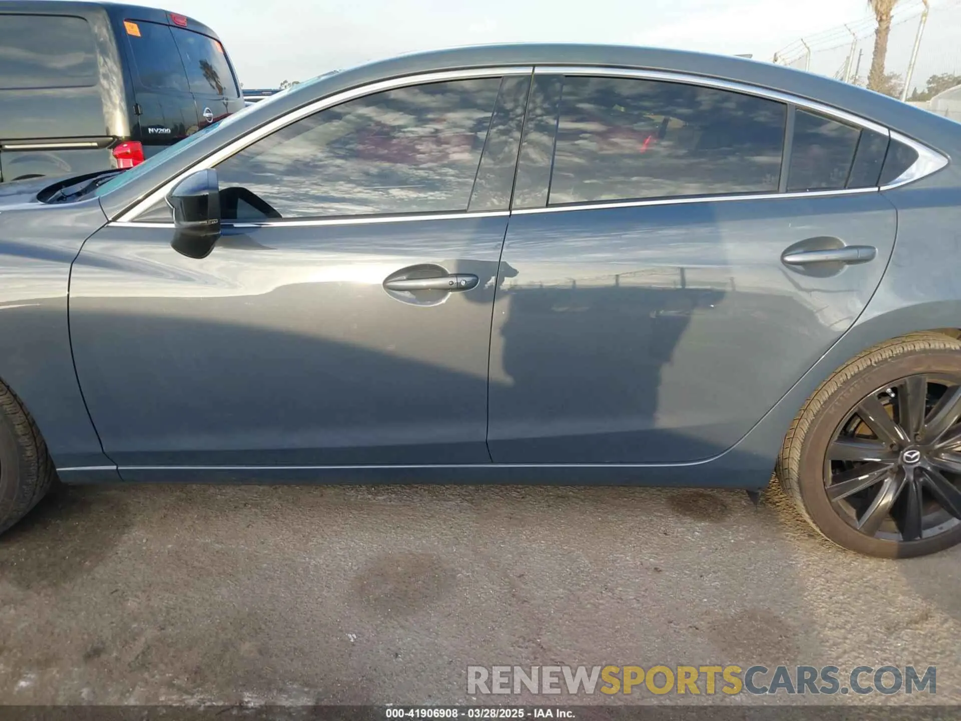 14 fotografías del automóvil dañado JM1GL1WY0M1613504 MAZDA MAZDA6 2021
