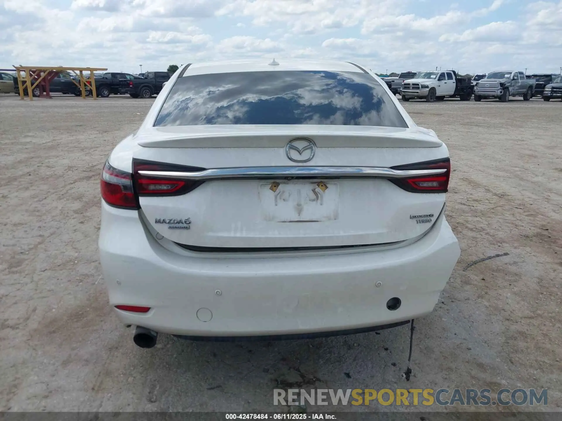 16 fotografías del automóvil dañado JM1GL1XY4M1614699 MAZDA MAZDA6 2021