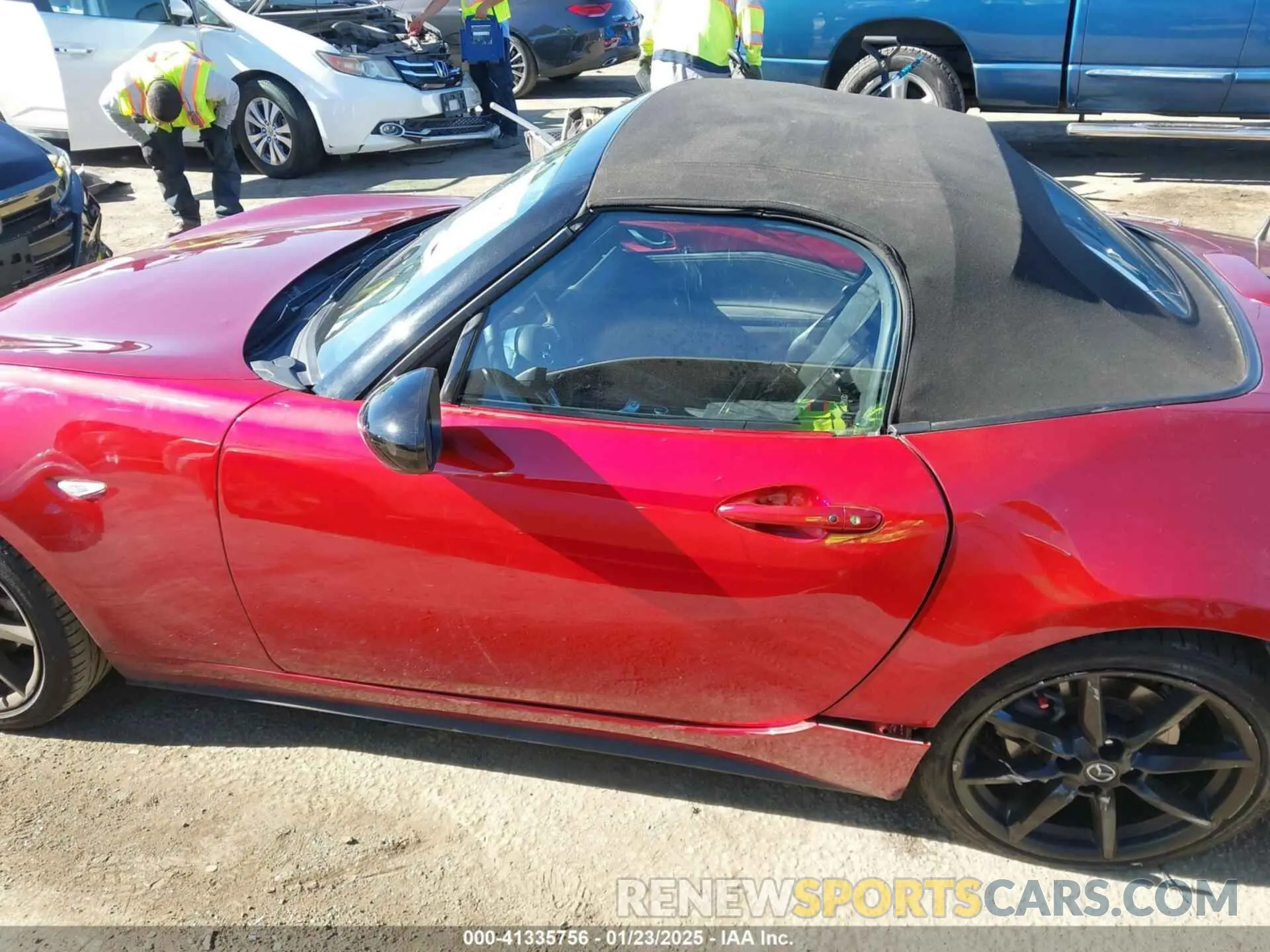 15 fotografías del automóvil dañado JM1NDAC78L0418237 MAZDA MX-5 MIATA 2020