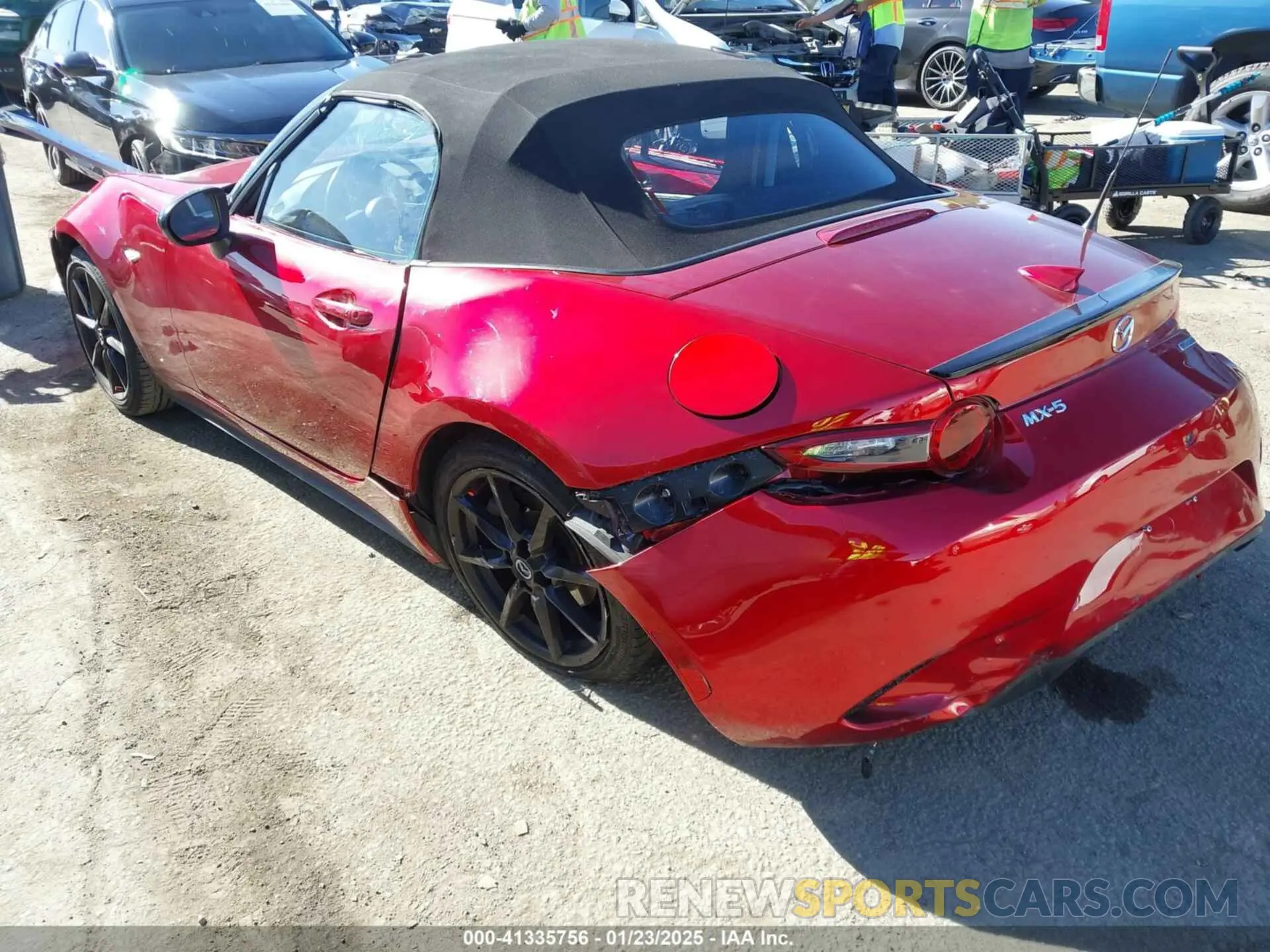 3 fotografías del automóvil dañado JM1NDAC78L0418237 MAZDA MX-5 MIATA 2020