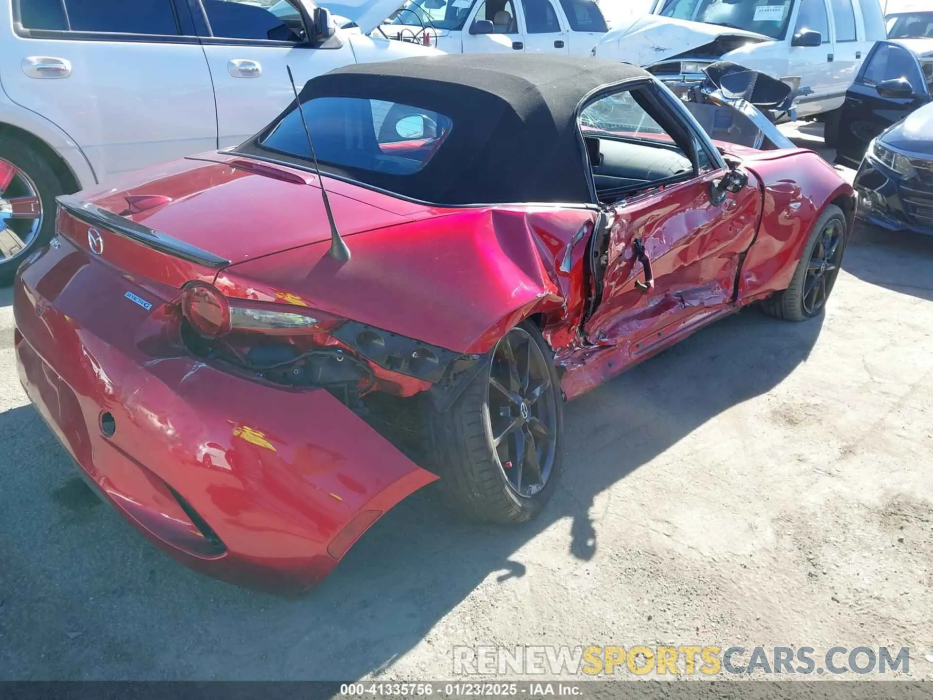 4 fotografías del automóvil dañado JM1NDAC78L0418237 MAZDA MX-5 MIATA 2020