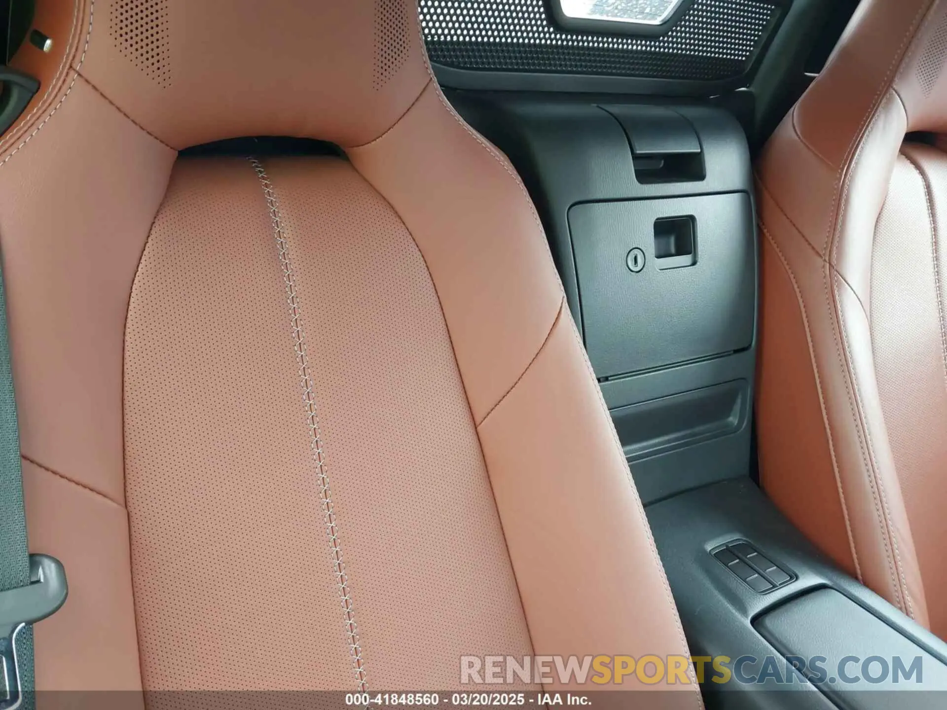 8 fotografías del automóvil dañado JM1NDAD78N0507646 MAZDA MX-5 MIATA 2022