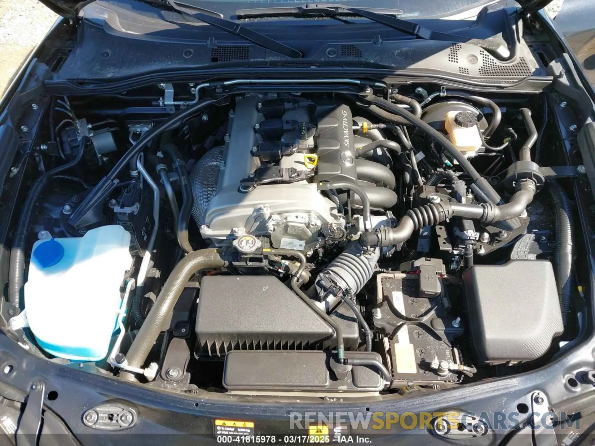 10 fotografías del automóvil dañado JM1NDAC79P0554429 MAZDA MX-5 MIATA 2023