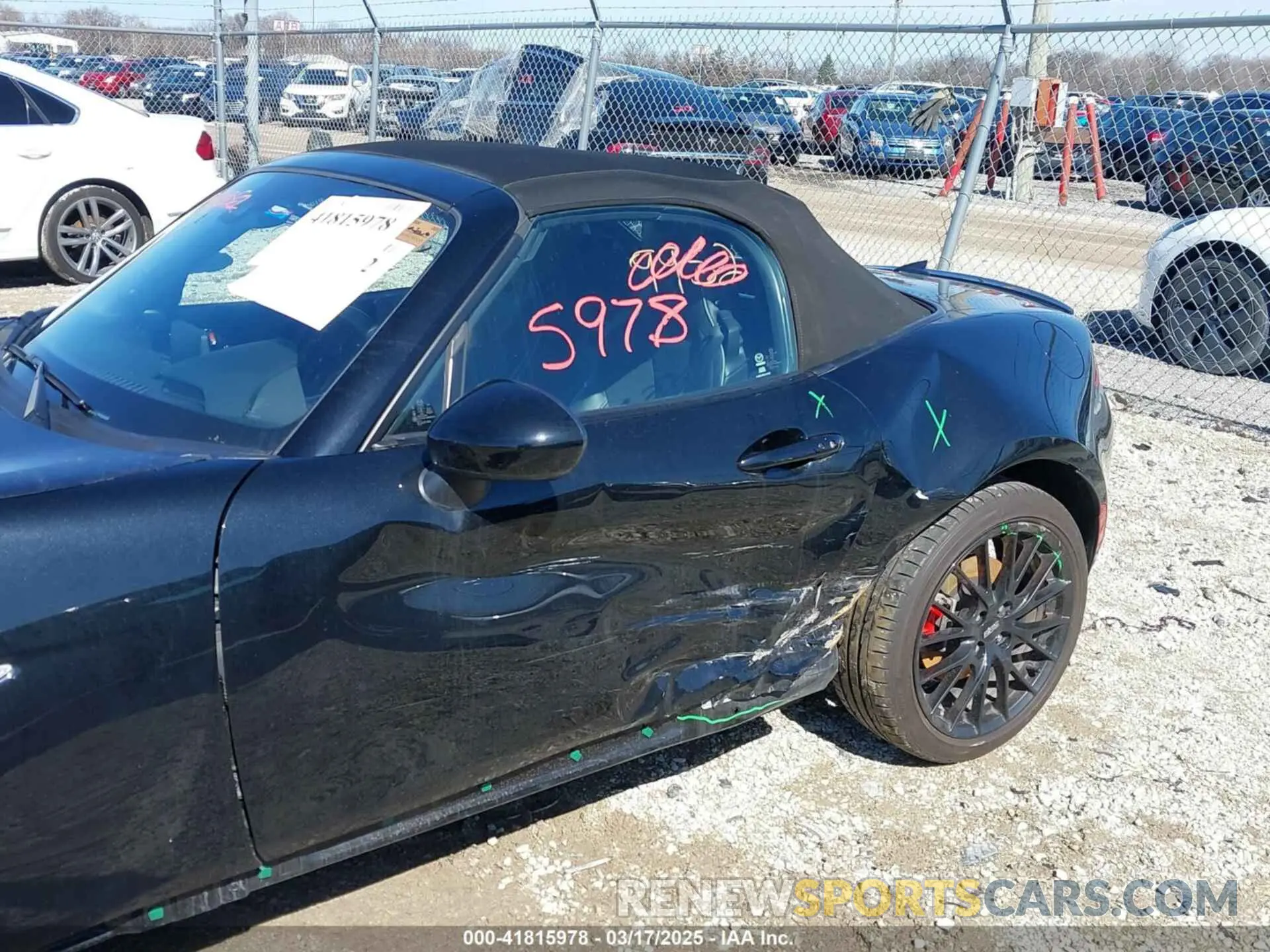 19 fotografías del automóvil dañado JM1NDAC79P0554429 MAZDA MX-5 MIATA 2023