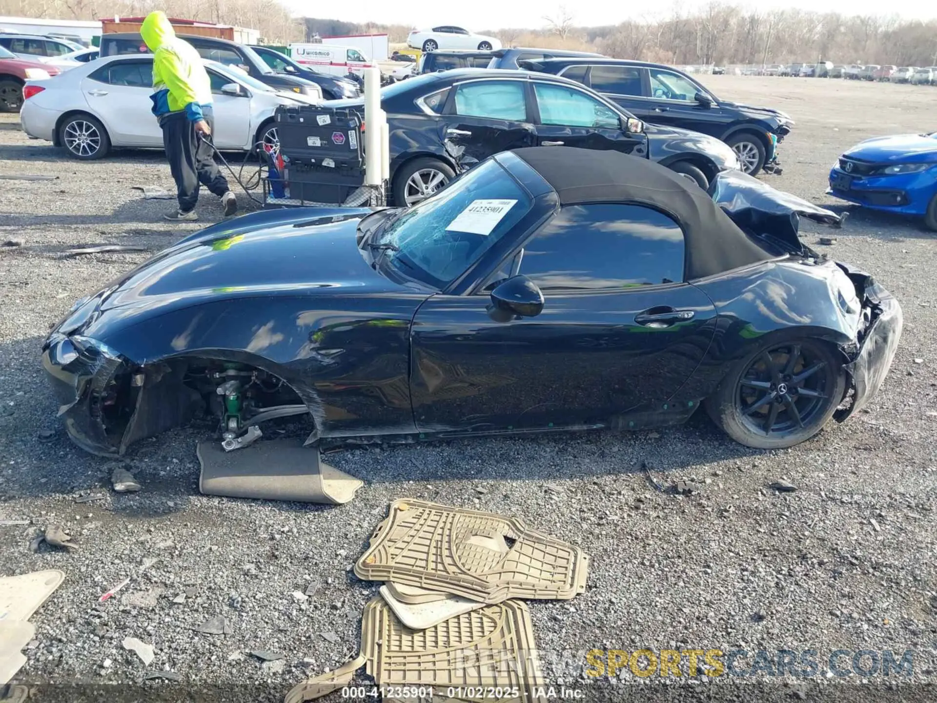 15 fotografías del automóvil dañado JM1NDAB79R0600071 MAZDA MX-5 MIATA 2024