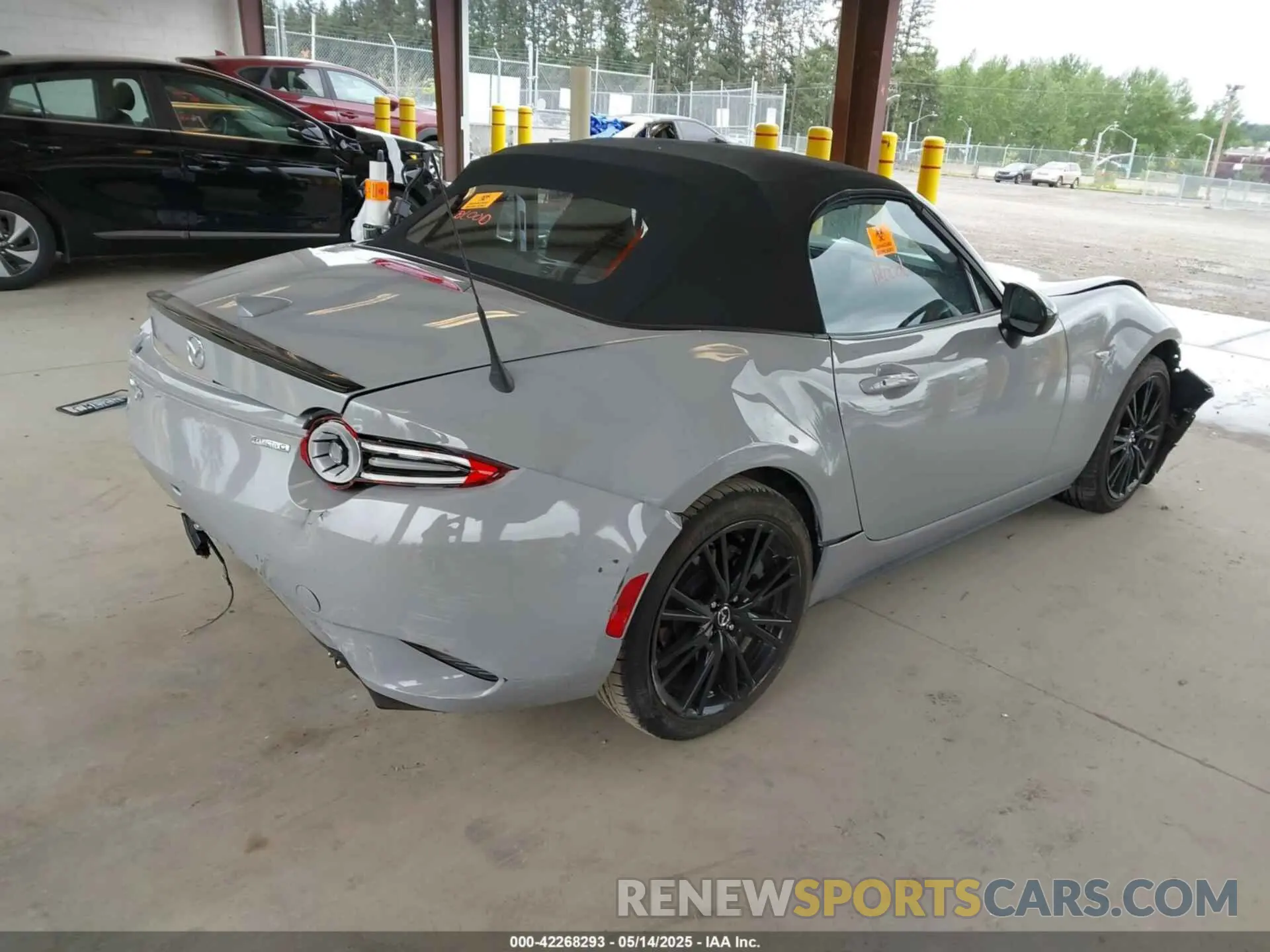 4 fotografías del automóvil dañado JM1NDAC79R0603759 MAZDA MX-5 MIATA 2024
