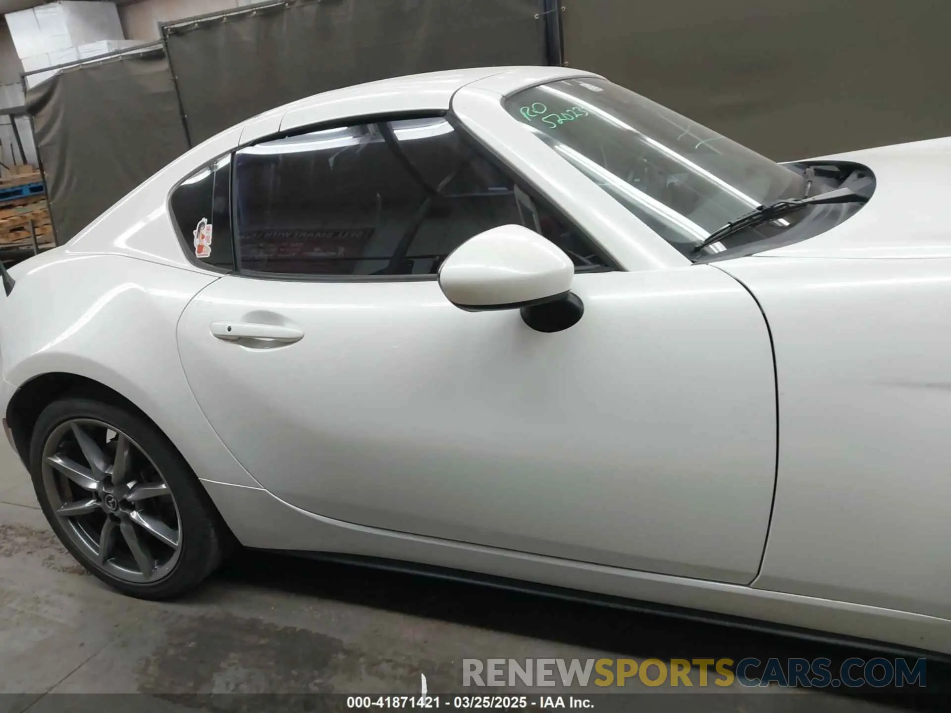 14 fotografías del automóvil dañado JM1NDAM77L0418096 MAZDA MX-5 MIATA RF 2020