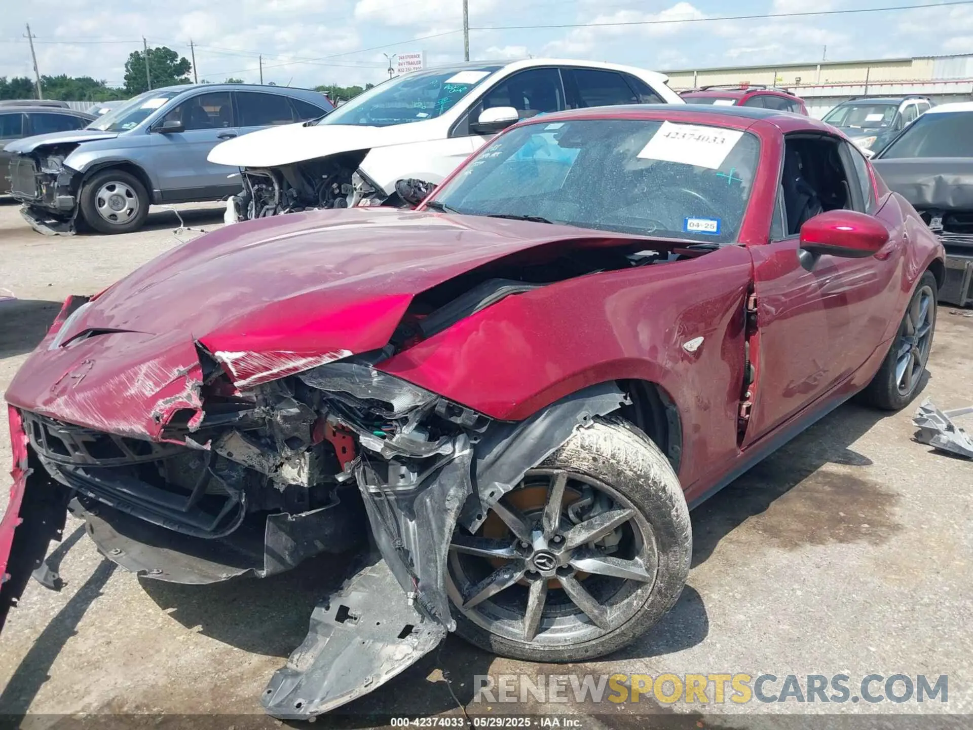 2 fotografías del automóvil dañado JM1NDAM77L0418888 MAZDA MX-5 MIATA RF 2020