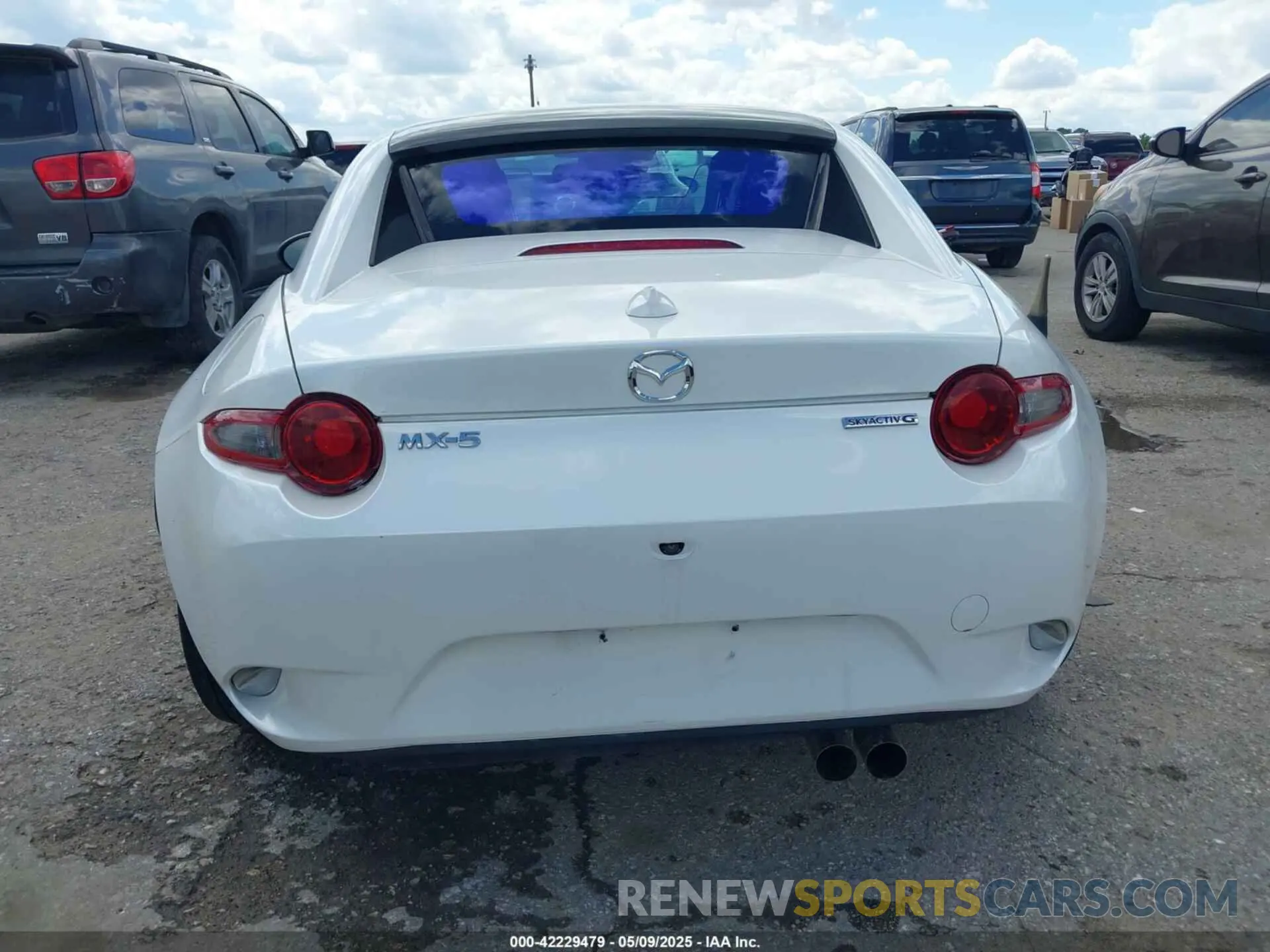 16 fotografías del automóvil dañado JM1NDAM79L0411456 MAZDA MX-5 MIATA RF 2020
