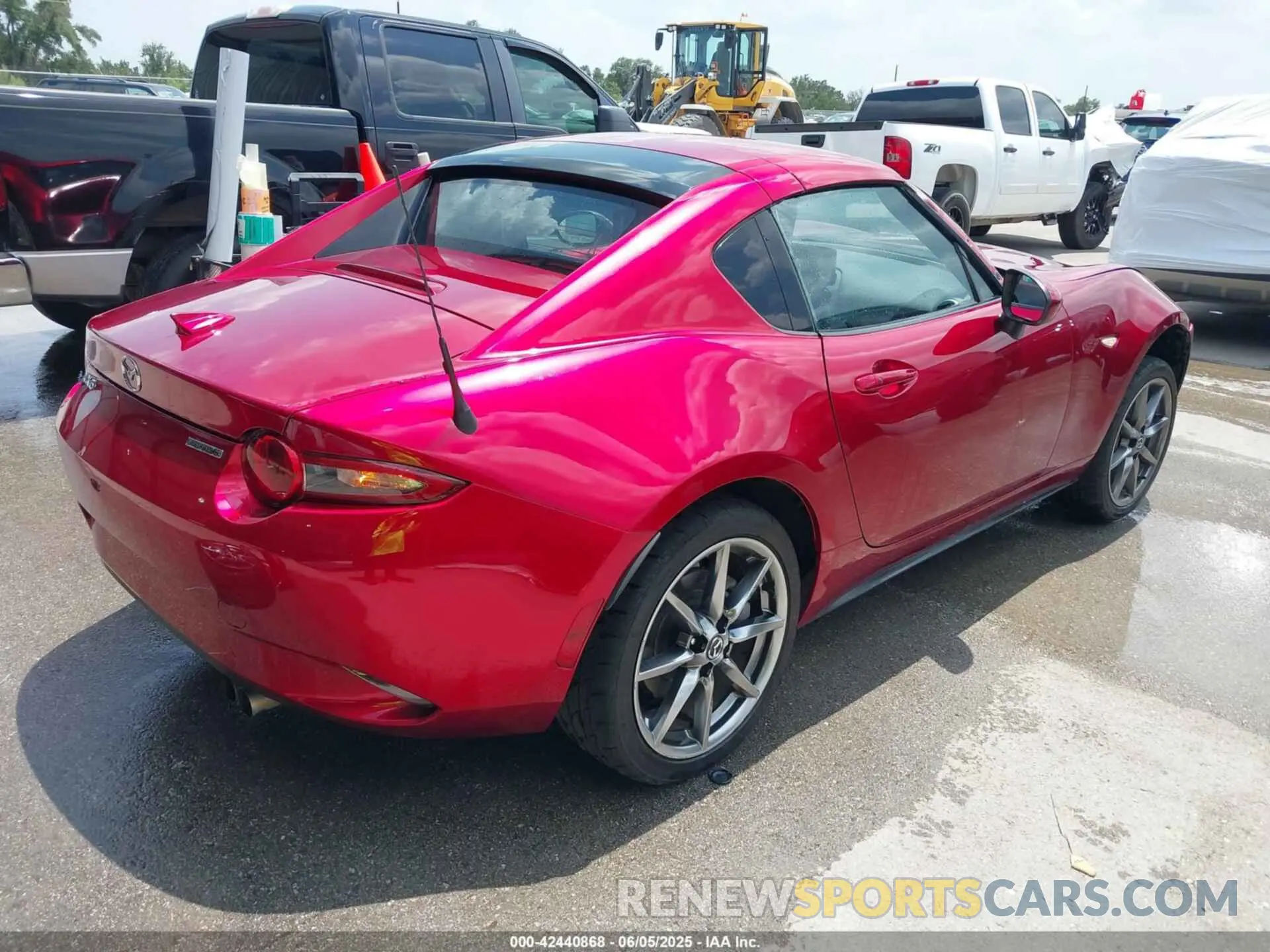 4 fotografías del automóvil dañado JM1NDAM76P0552023 MAZDA MX-5 MIATA RF 2023