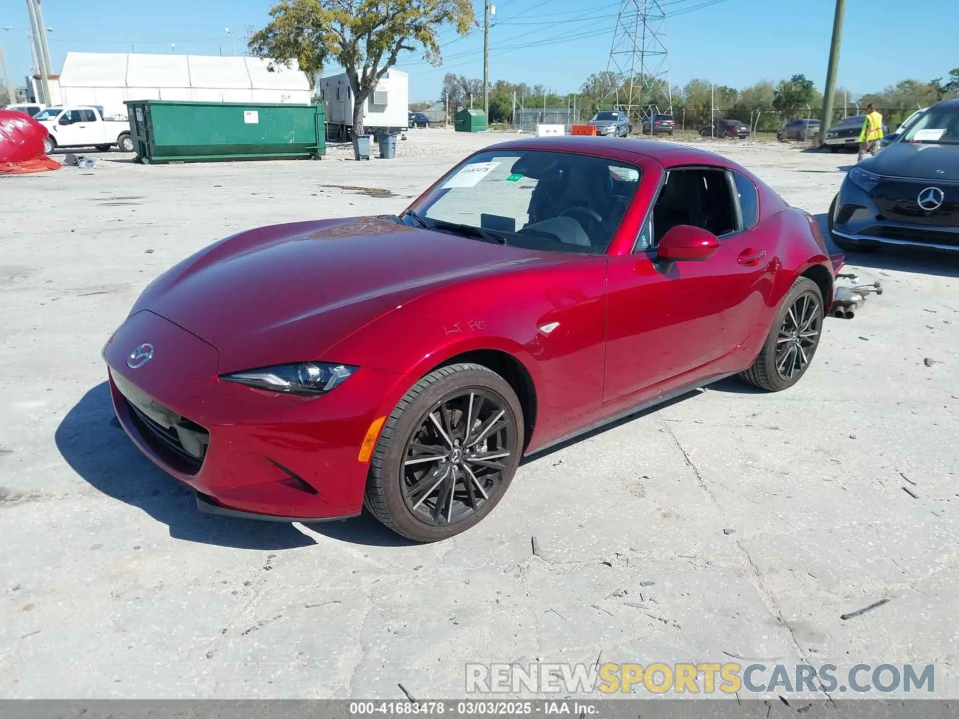 2 fotografías del automóvil dañado JM1NDAM72R0601530 MAZDA MX-5 MIATA RF 2024
