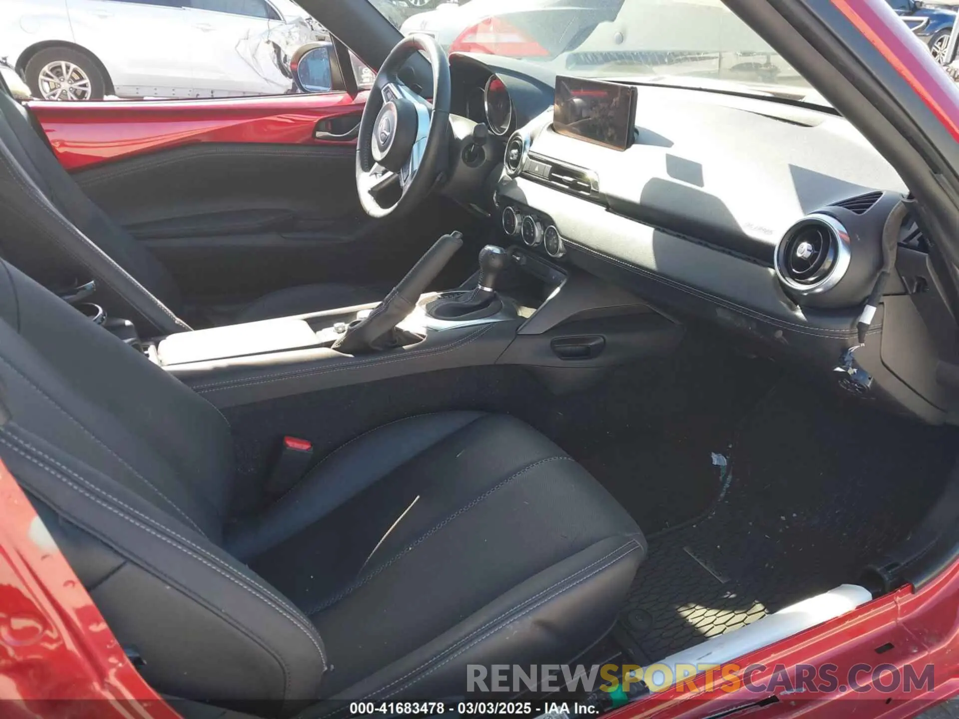 5 fotografías del automóvil dañado JM1NDAM72R0601530 MAZDA MX-5 MIATA RF 2024