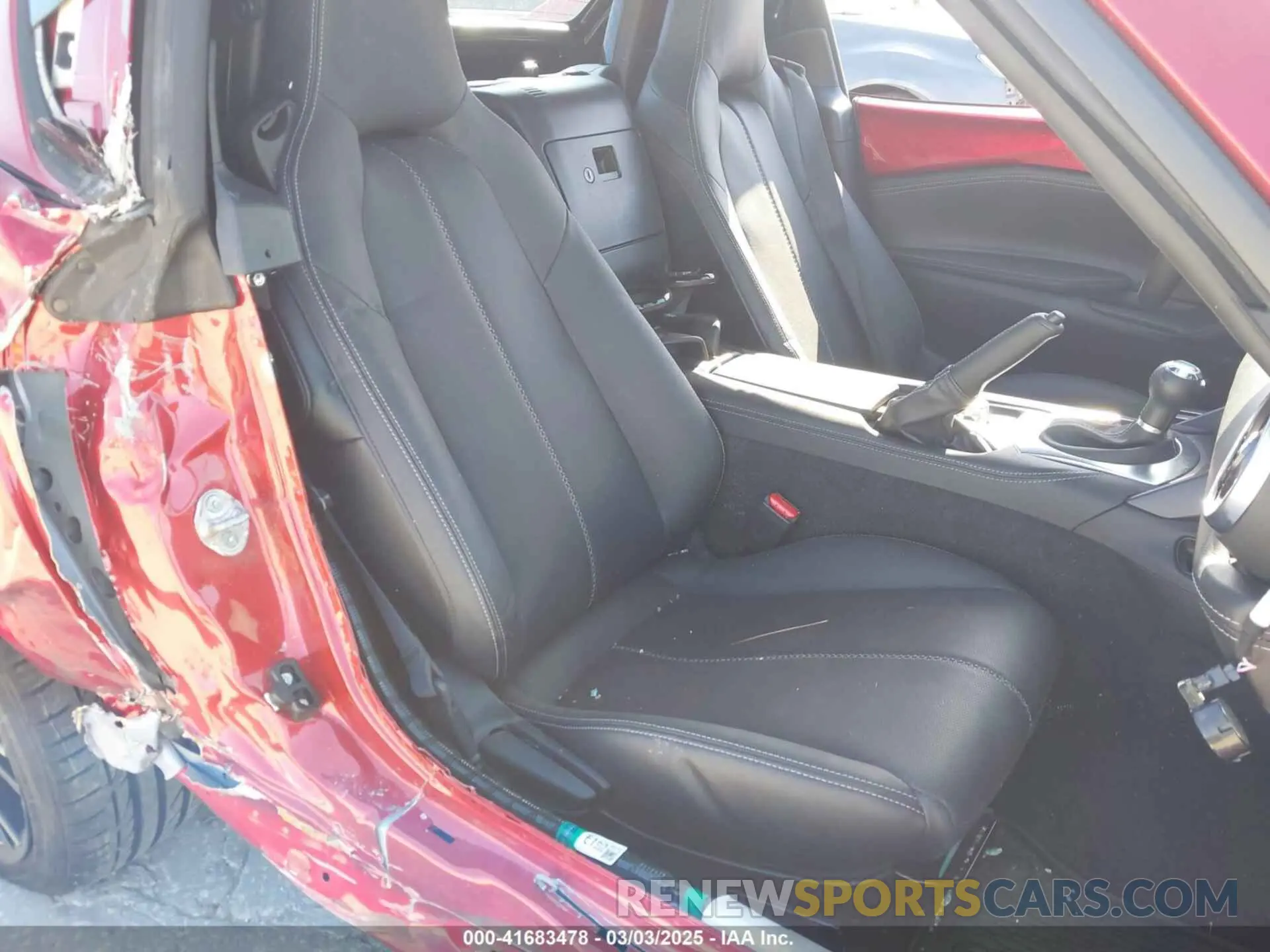 8 fotografías del automóvil dañado JM1NDAM72R0601530 MAZDA MX-5 MIATA RF 2024