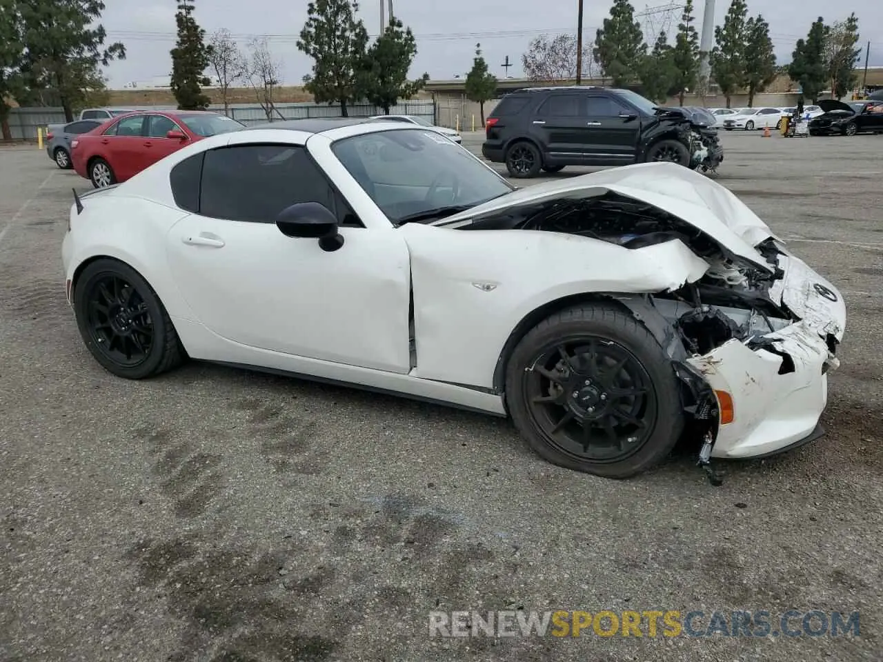 4 fotografías del automóvil dañado JM1NDAM71K0304075 MAZDA MX5 2019