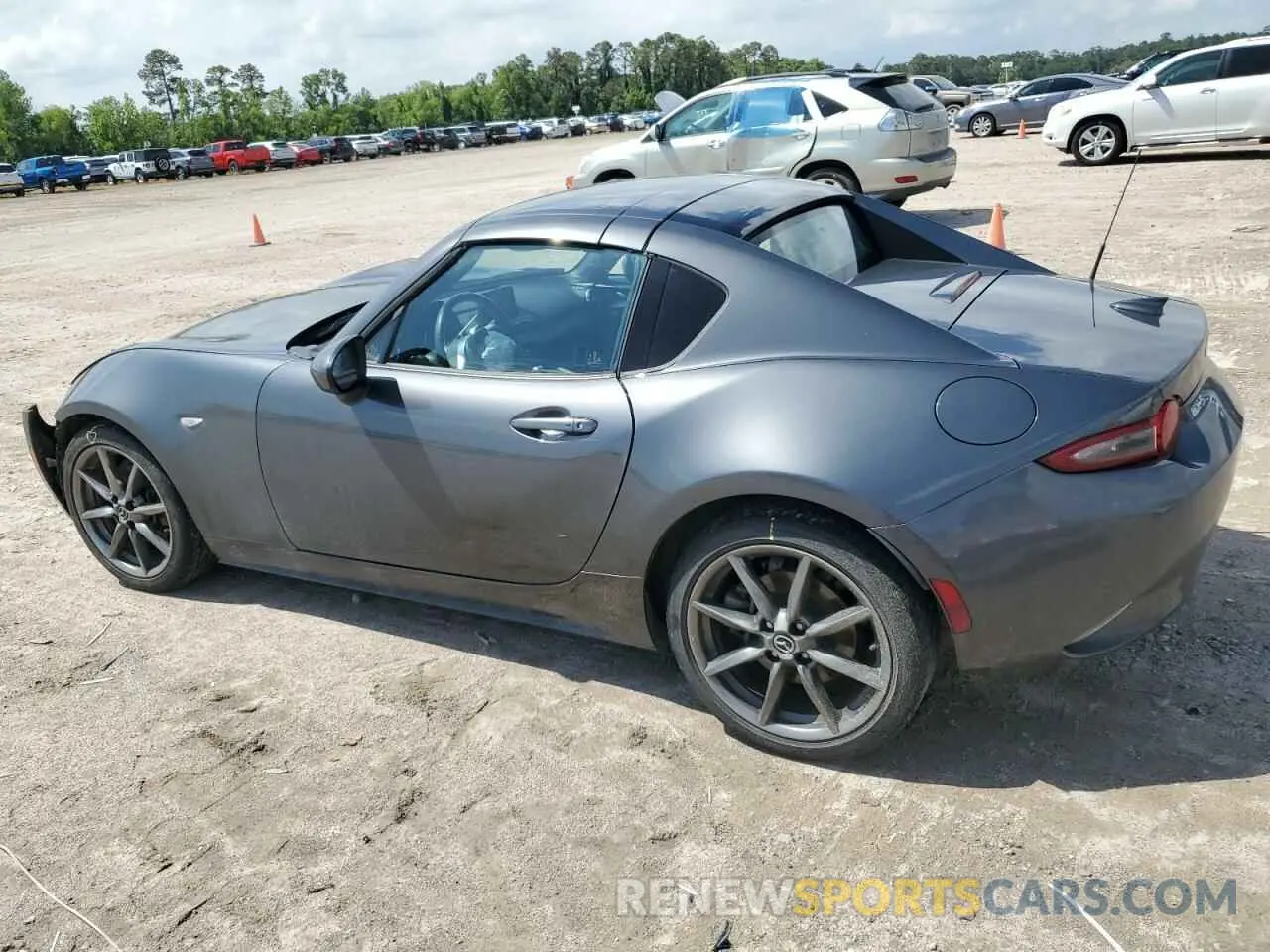 2 fotografías del automóvil dañado JM1NDAM72L0414974 MAZDA MX5 2020