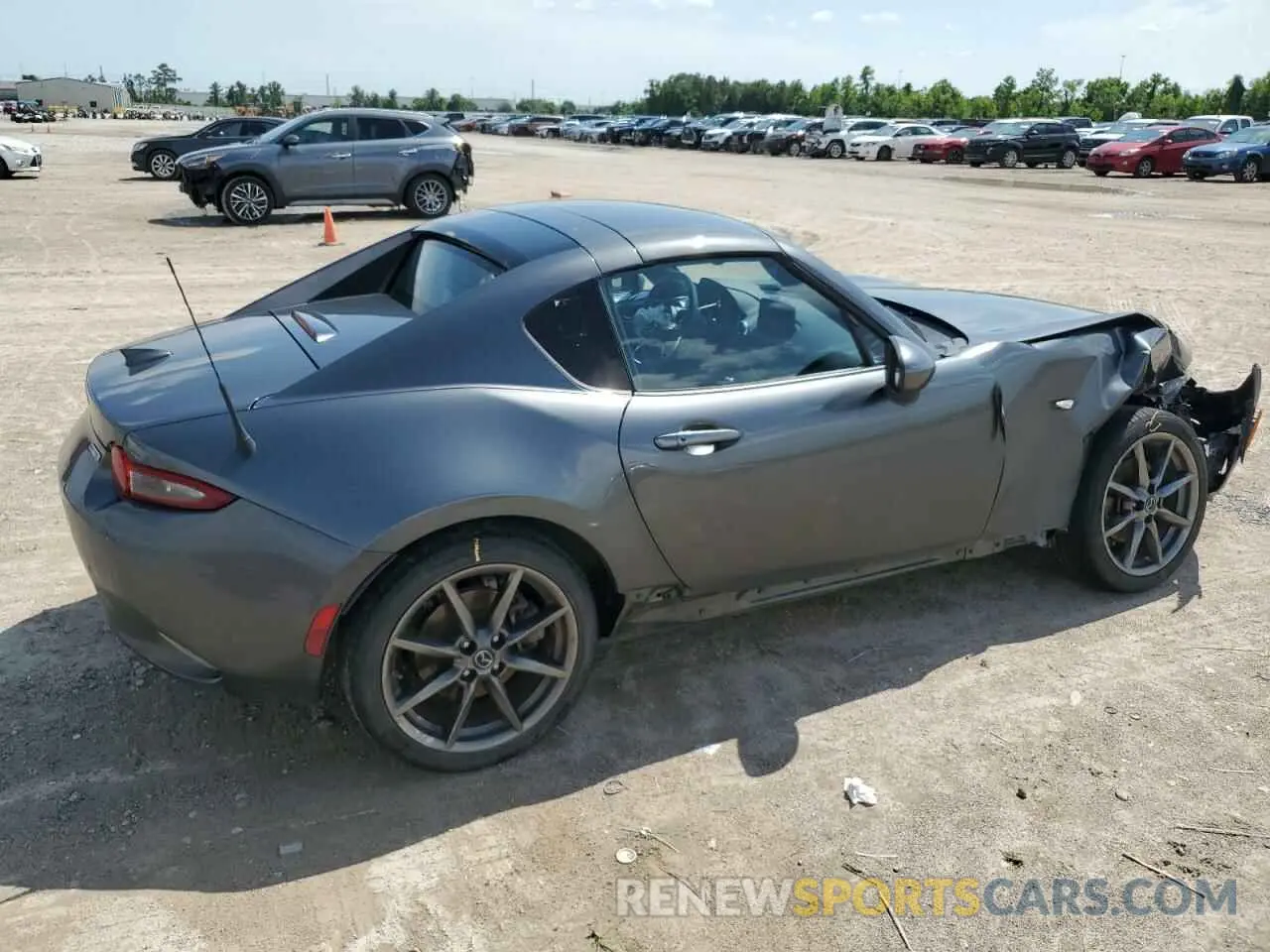 3 fotografías del automóvil dañado JM1NDAM72L0414974 MAZDA MX5 2020