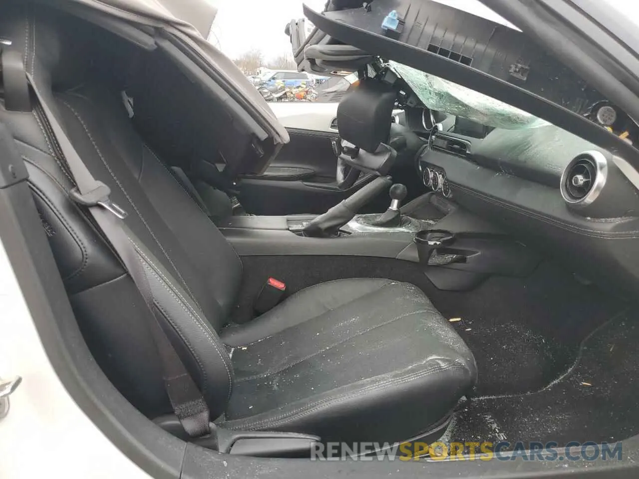 7 fotografías del automóvil dañado JM1NDAD70M0455699 MAZDA MX5 2021