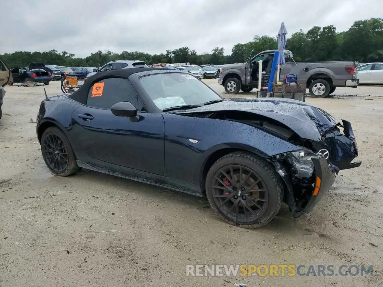 4 fotografías del automóvil dañado JM1NDAC71R0605571 MAZDA MX5 2024