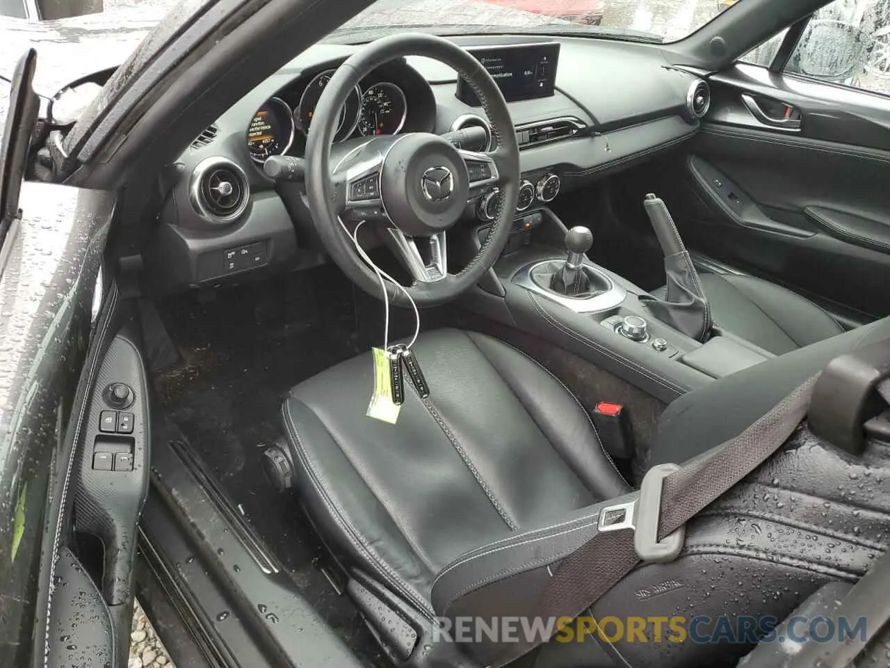 8 fotografías del automóvil dañado JM1NDAD78R0602844 MAZDA MX5 2024
