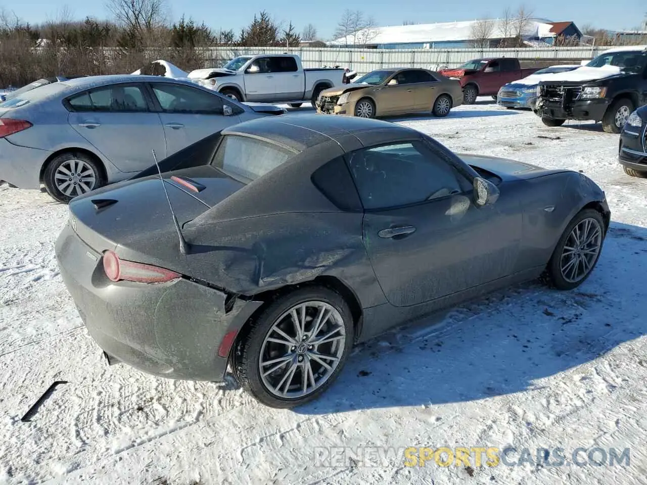 3 fotografías del automóvil dañado JM1NDAM73R0607806 MAZDA MX5 2024