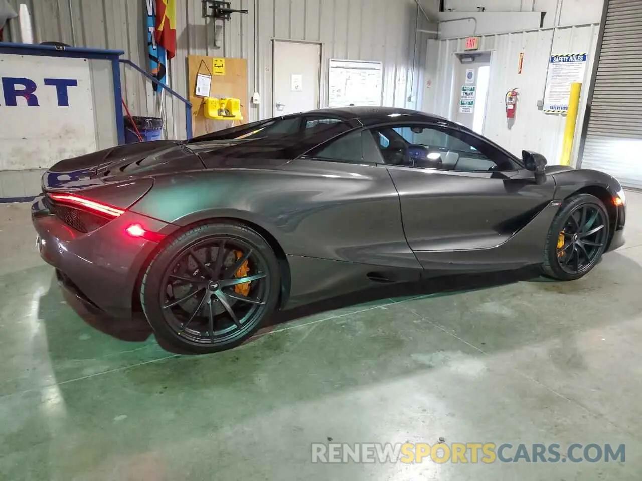 3 fotografías del automóvil dañado SBM14FCA4MW006331 MCLAREN AUTOMOTIVE ALL MODELS 2021