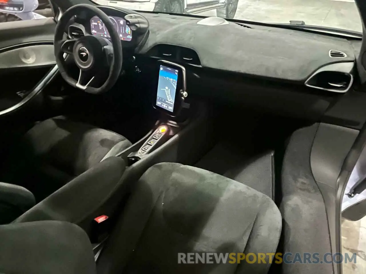 8 fotografías del automóvil dañado SBM16BEA4SW002969 MCLAREN AUTOMOTIVE ARTURA 2025