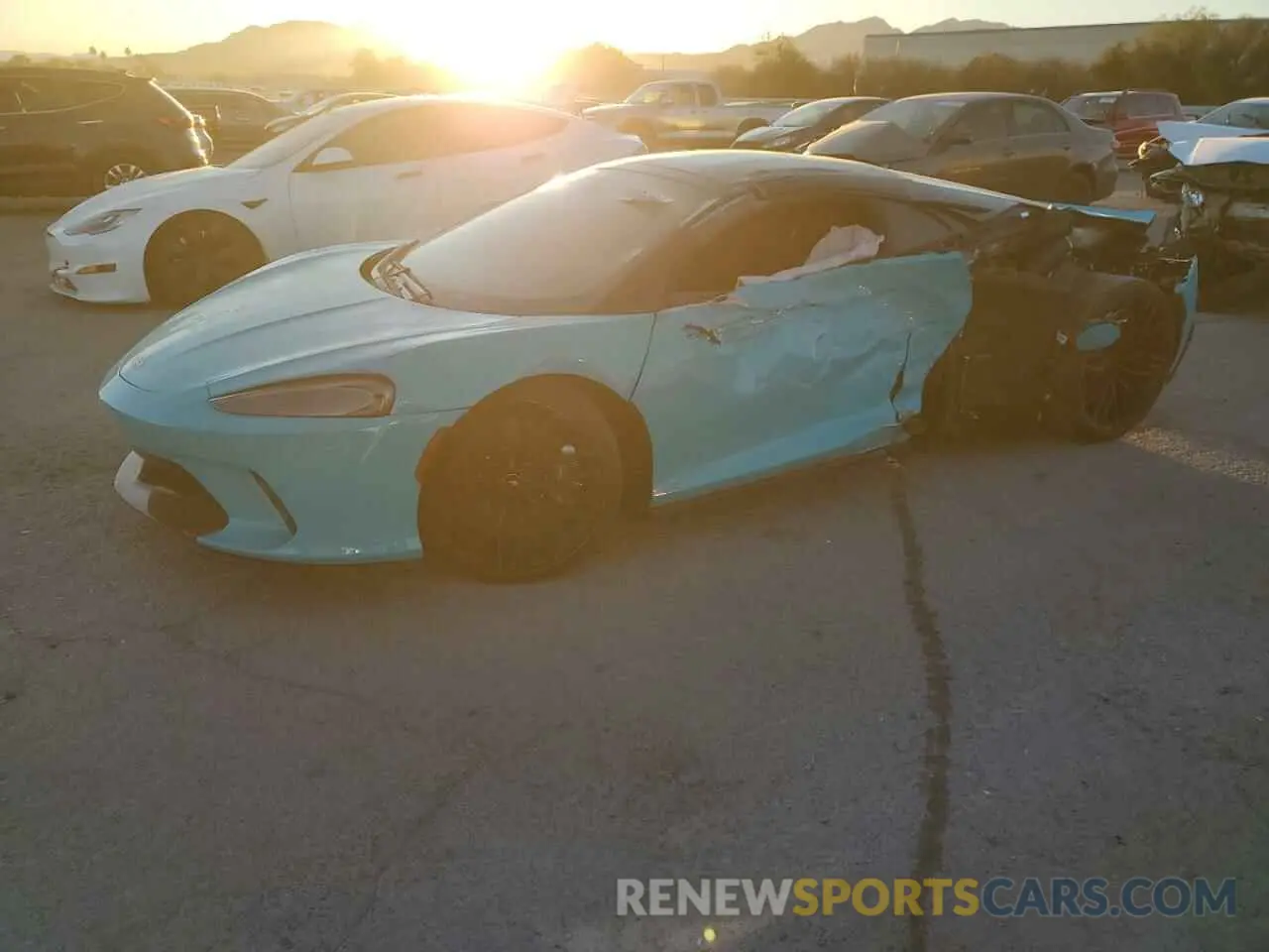 1 fotografías del automóvil dañado SBM22GCA0PW002765 MCLAREN AUTOMOTIVE GT 2023