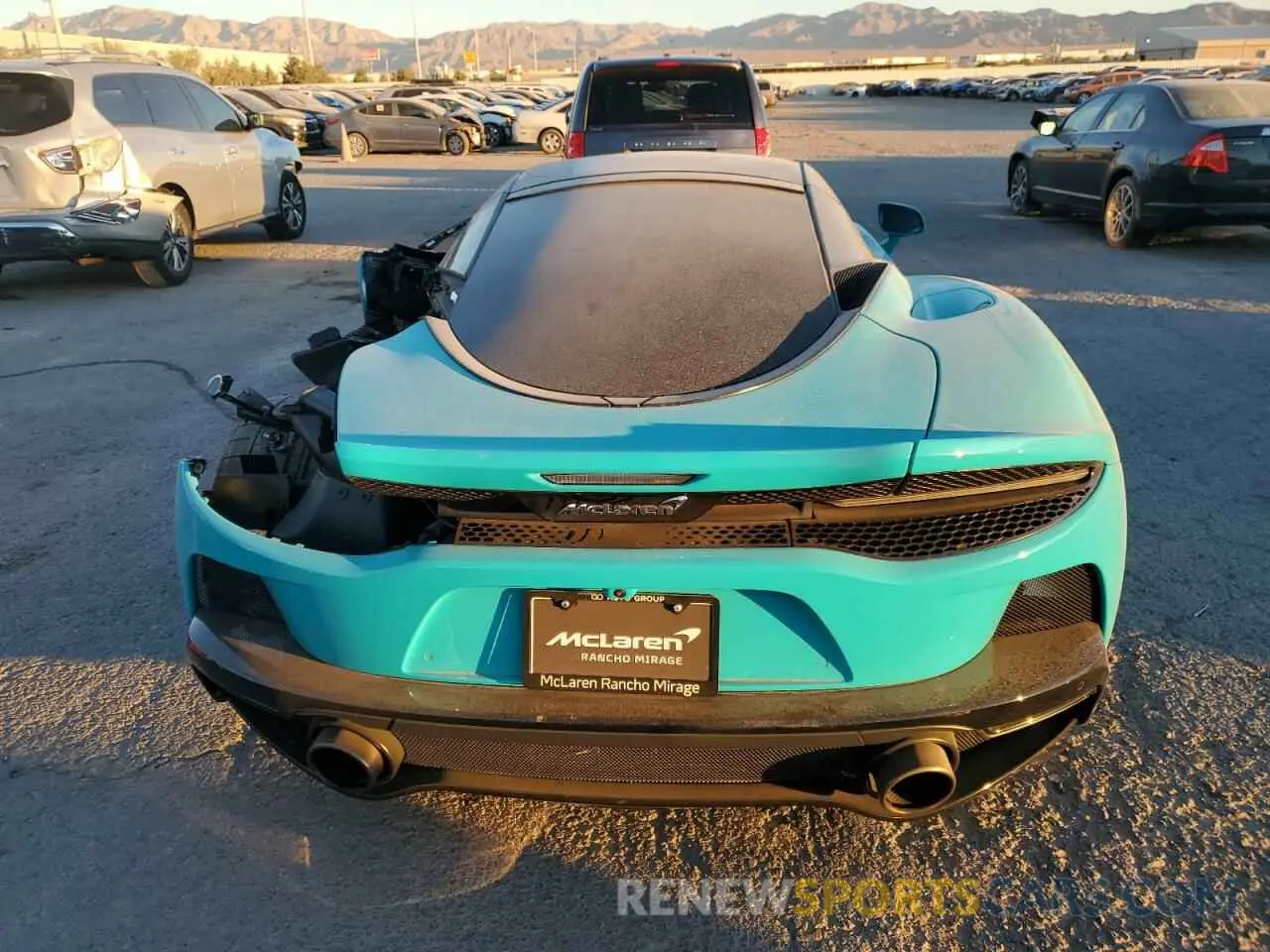6 fotografías del automóvil dañado SBM22GCA0PW002765 MCLAREN AUTOMOTIVE GT 2023