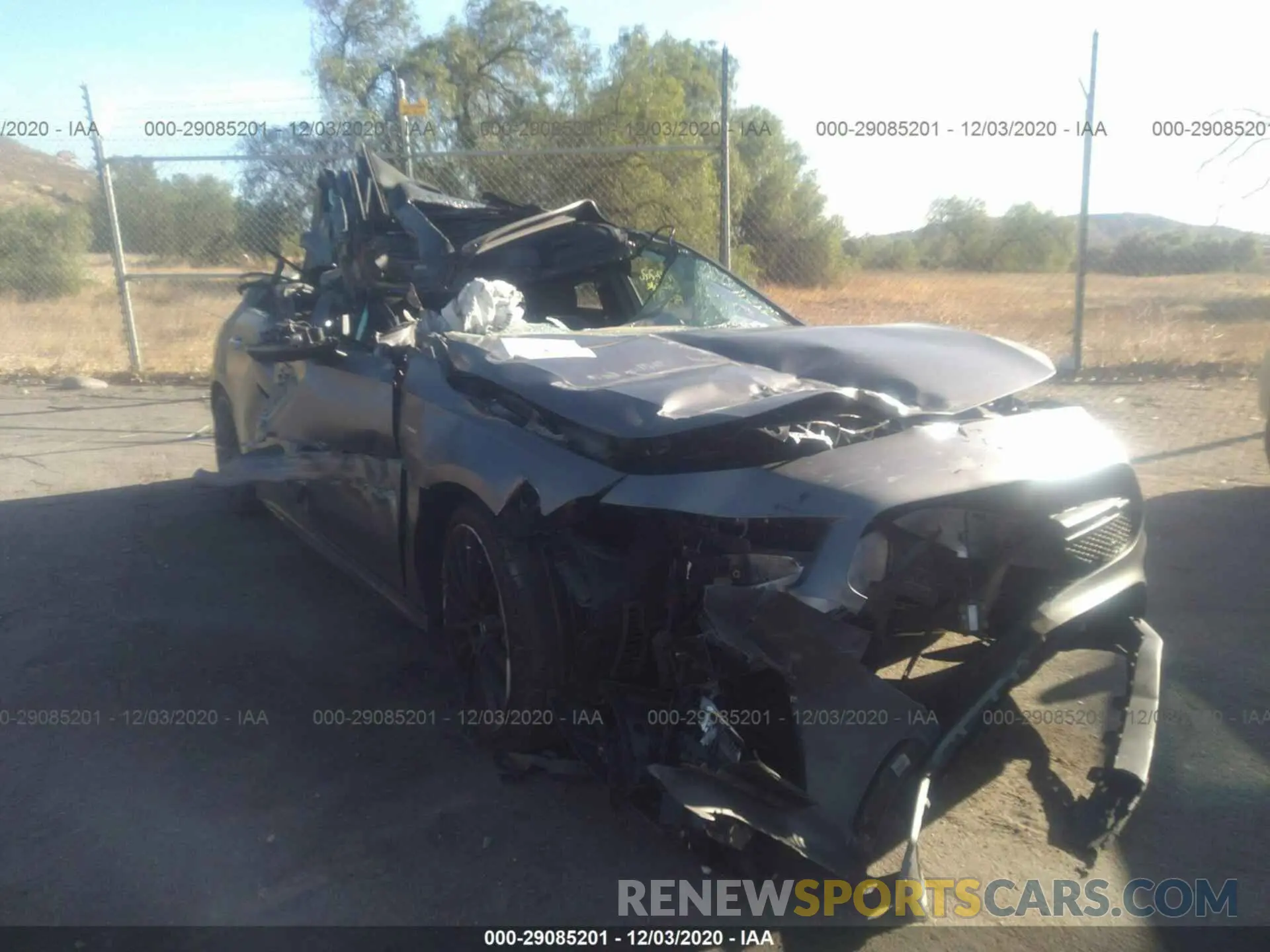 1 fotografías del automóvil dañado W1K3G5BB8LJ234511 MERCEDES-BENZ A 2020