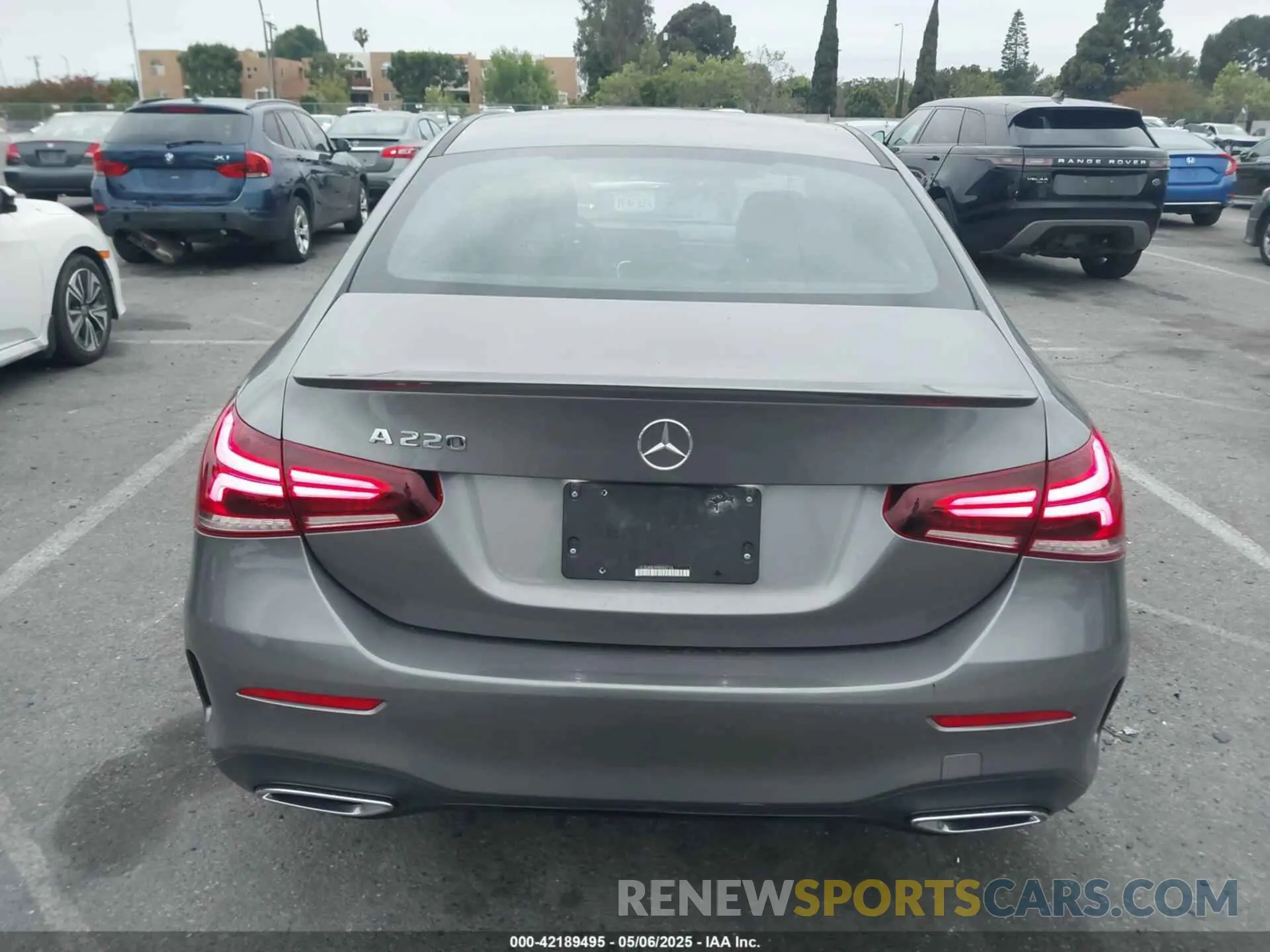 16 fotografías del automóvil dañado WDD3G4EB1KW002713 MERCEDES-BENZ A 220 2019