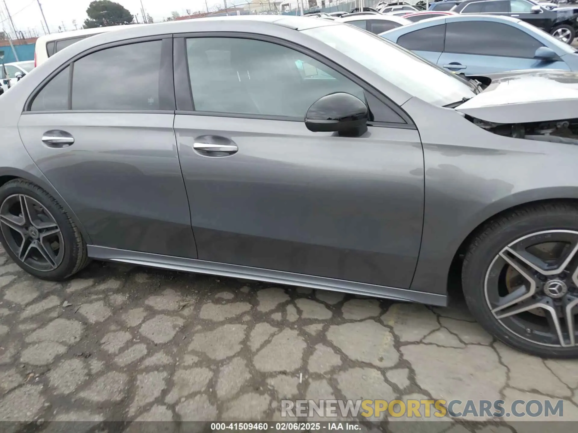 13 fotografías del automóvil dañado WDD3G4EB2KW003031 MERCEDES-BENZ A 220 2019