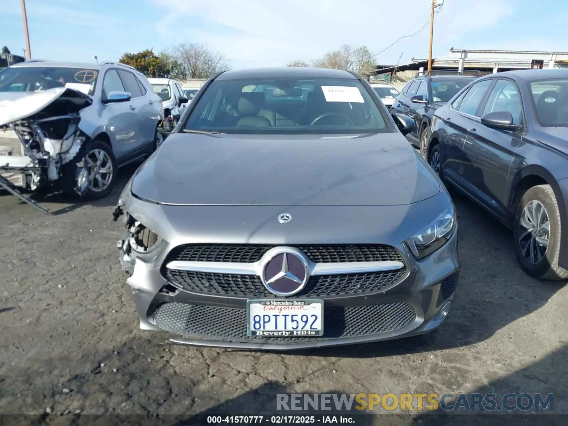 12 fotografías del automóvil dañado WDD3G4EB3KW025944 MERCEDES-BENZ A 220 2019