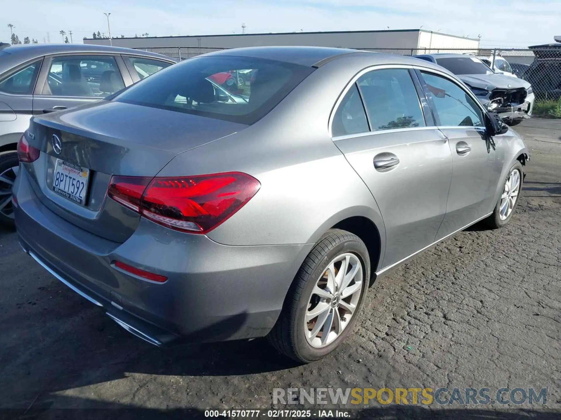 4 fotografías del automóvil dañado WDD3G4EB3KW025944 MERCEDES-BENZ A 220 2019