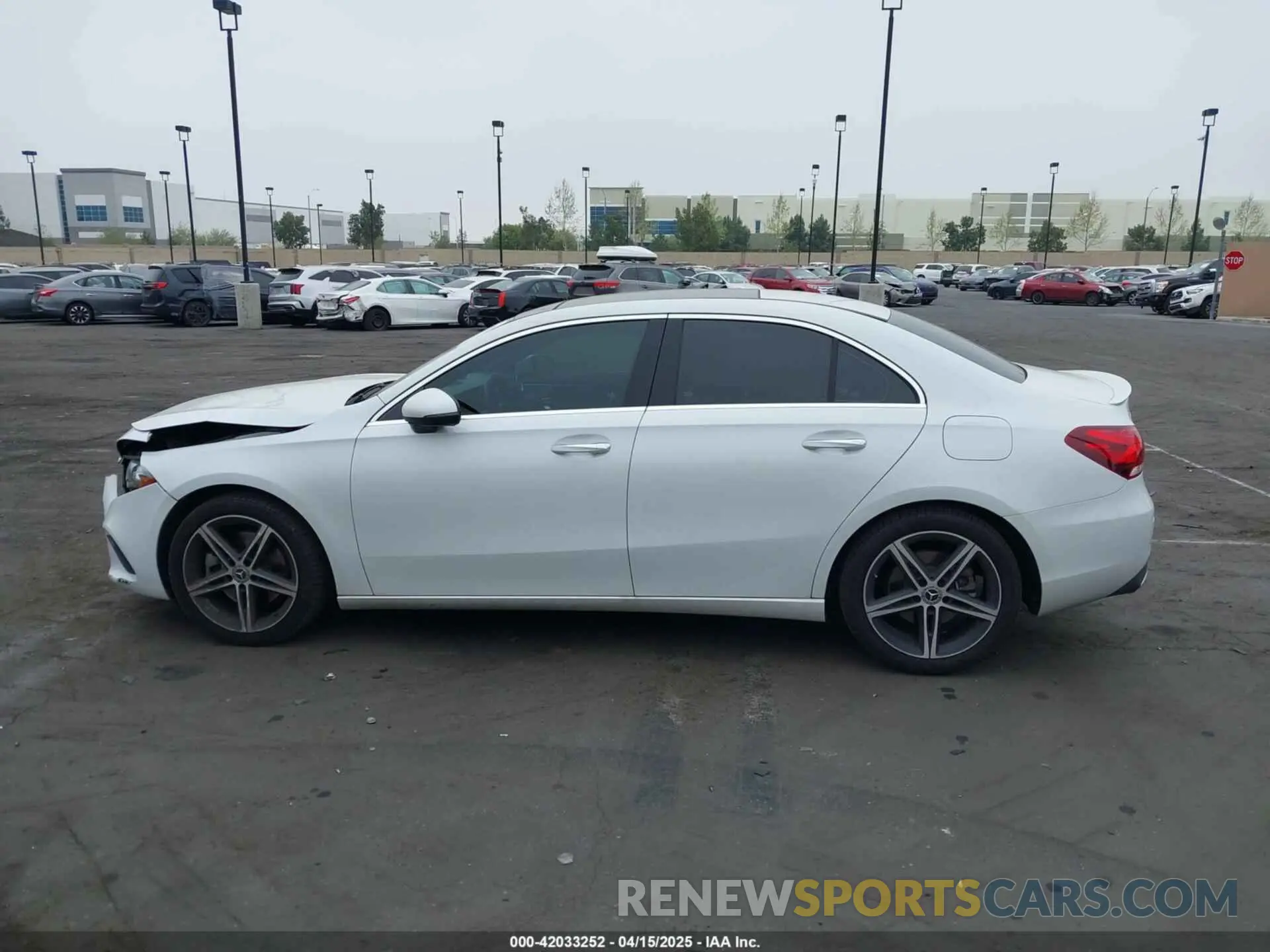15 fotografías del automóvil dañado WDD3G4EB3KW027838 MERCEDES-BENZ A 220 2019