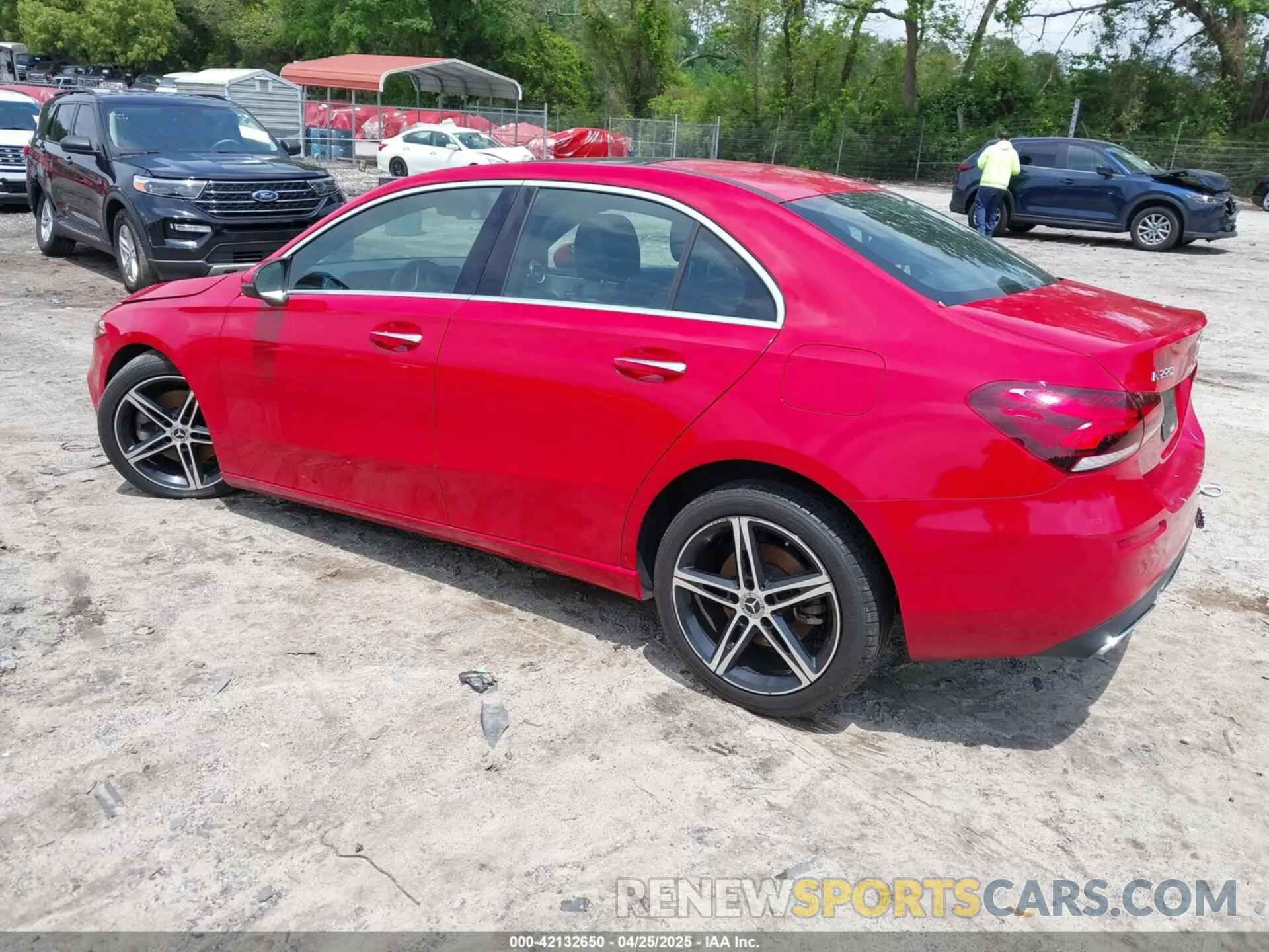 3 fotografías del automóvil dañado WDD3G4EB5KW022155 MERCEDES-BENZ A 220 2019
