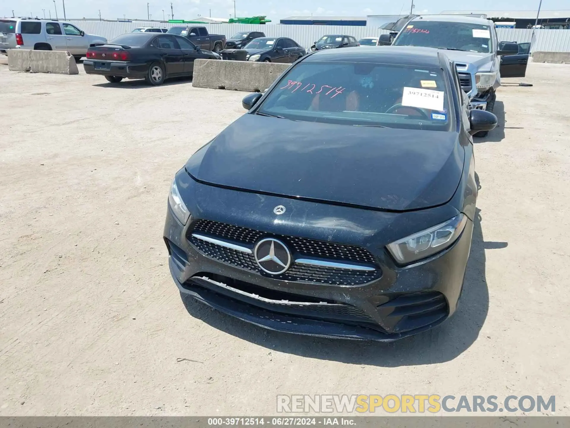 12 fotografías del automóvil dañado WDD3G4EB6KW019460 MERCEDES-BENZ A 220 2019