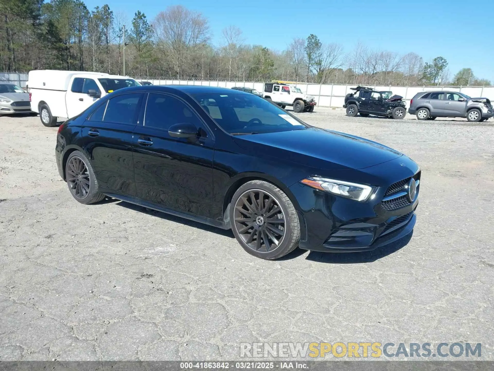 1 fotografías del automóvil dañado WDD3G4EB6KW028269 MERCEDES-BENZ A 220 2019