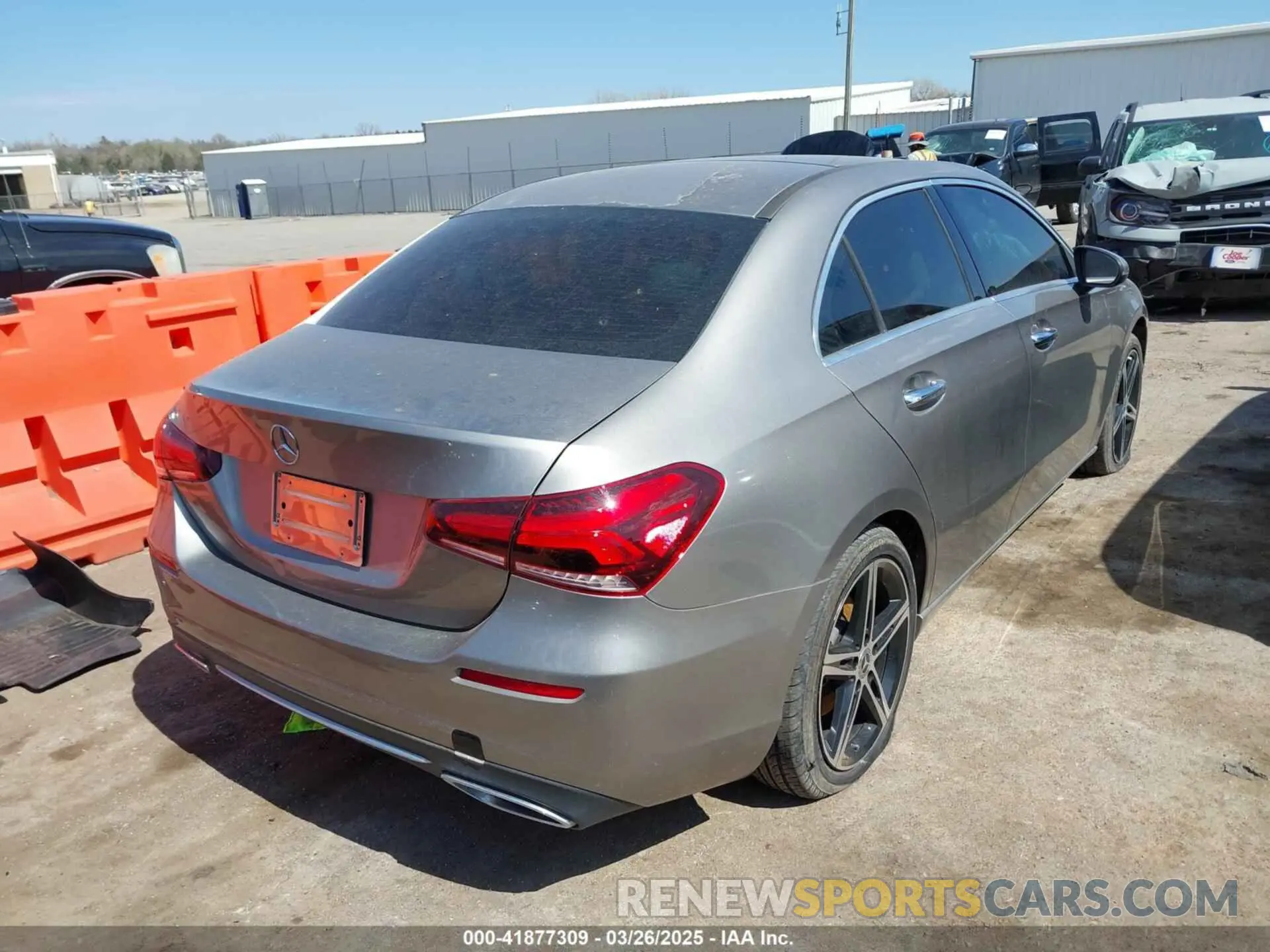 4 fotografías del automóvil dañado WDD3G4EB7KW002523 MERCEDES-BENZ A 220 2019