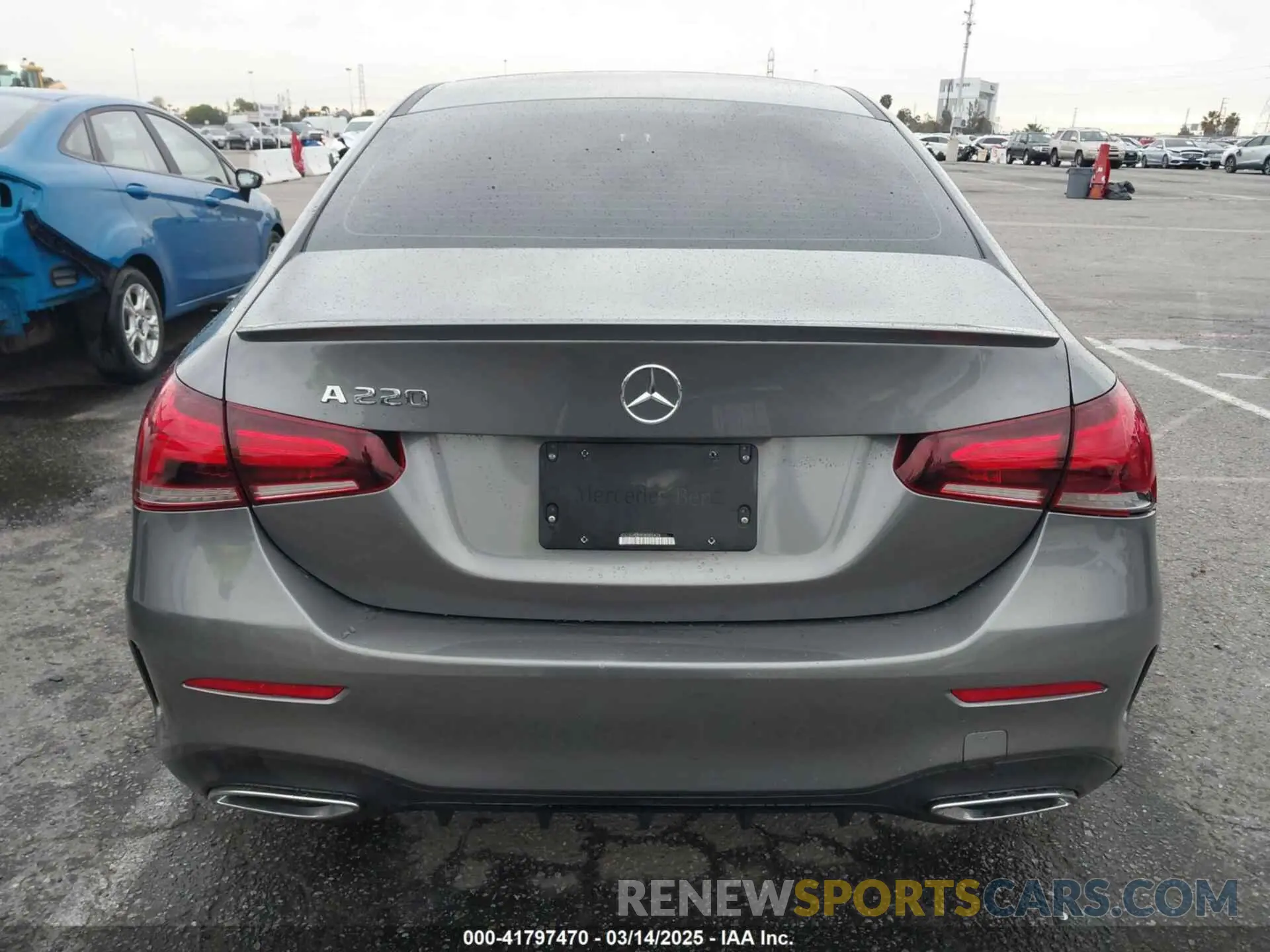 16 fotografías del automóvil dañado WDD3G4EB9KW002426 MERCEDES-BENZ A 220 2019