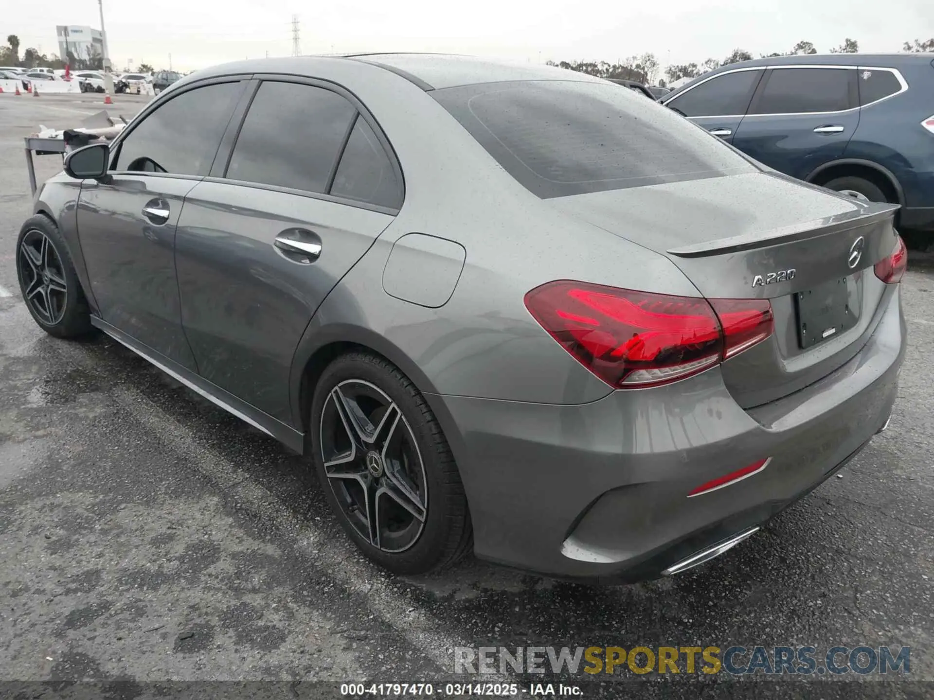 3 fotografías del automóvil dañado WDD3G4EB9KW002426 MERCEDES-BENZ A 220 2019