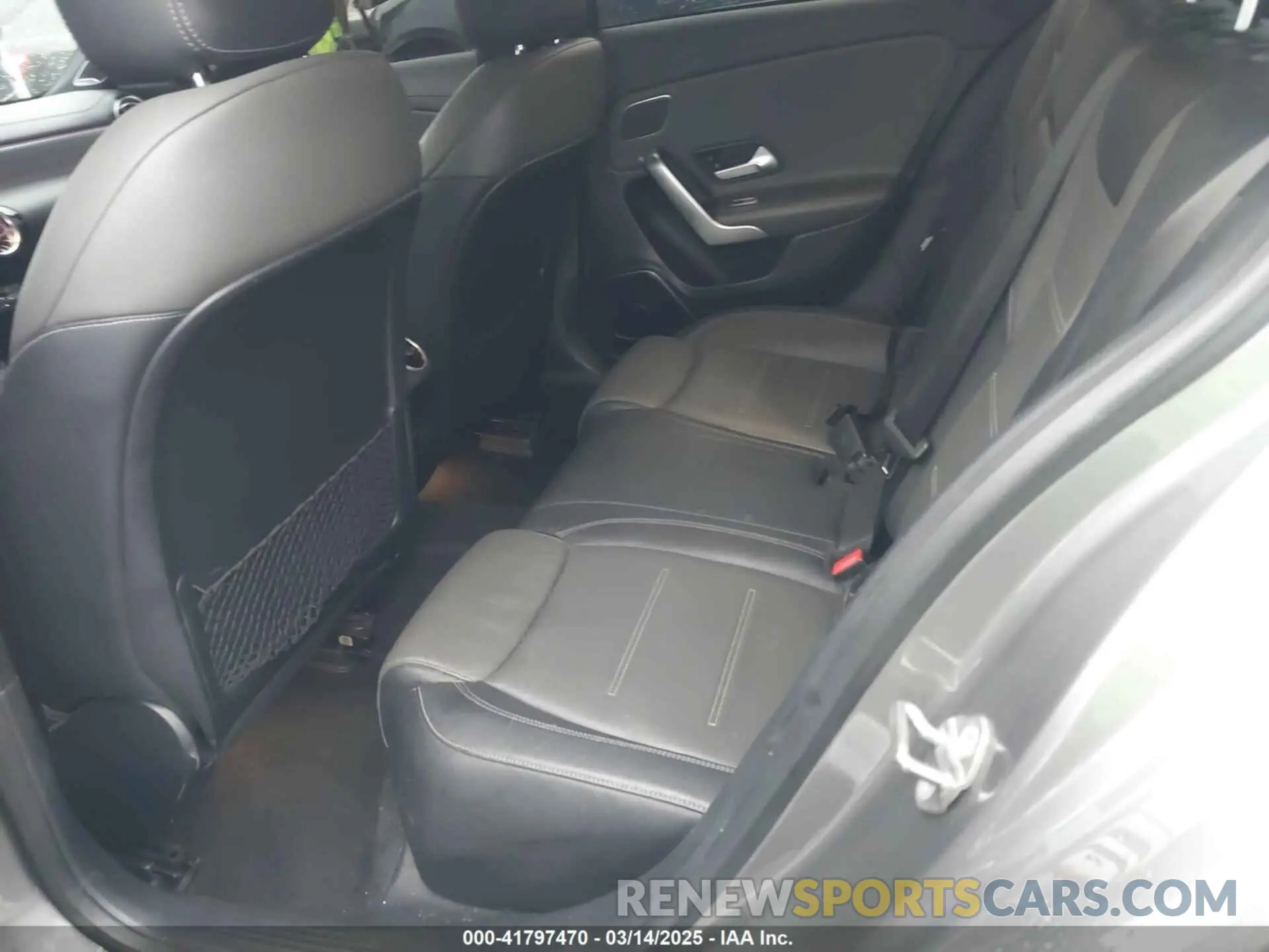 8 fotografías del automóvil dañado WDD3G4EB9KW002426 MERCEDES-BENZ A 220 2019