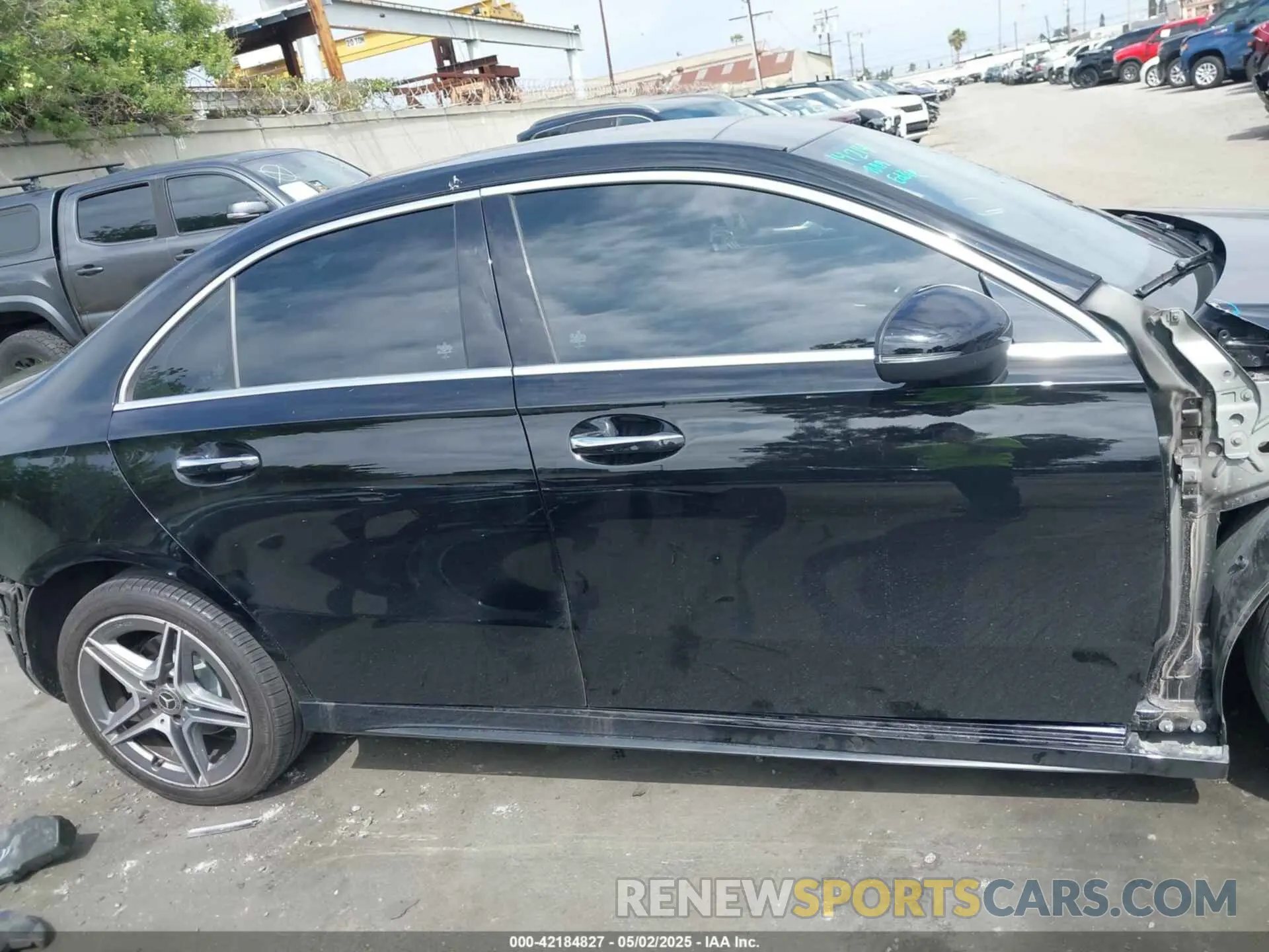 14 fotografías del automóvil dañado WDD3G4EB9KW032946 MERCEDES-BENZ A 220 2019