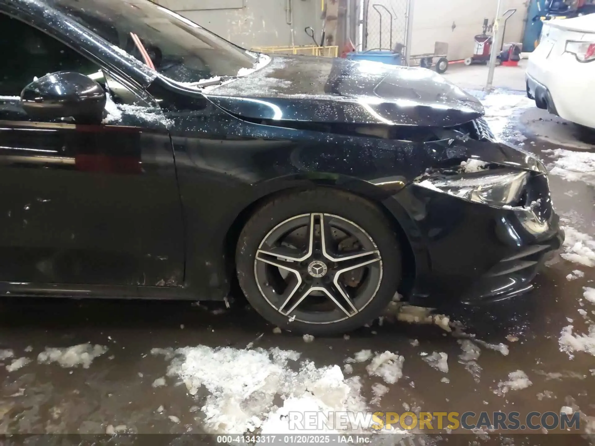 19 fotografías del automóvil dañado WDD3G4FB3KW019172 MERCEDES-BENZ A 220 2019
