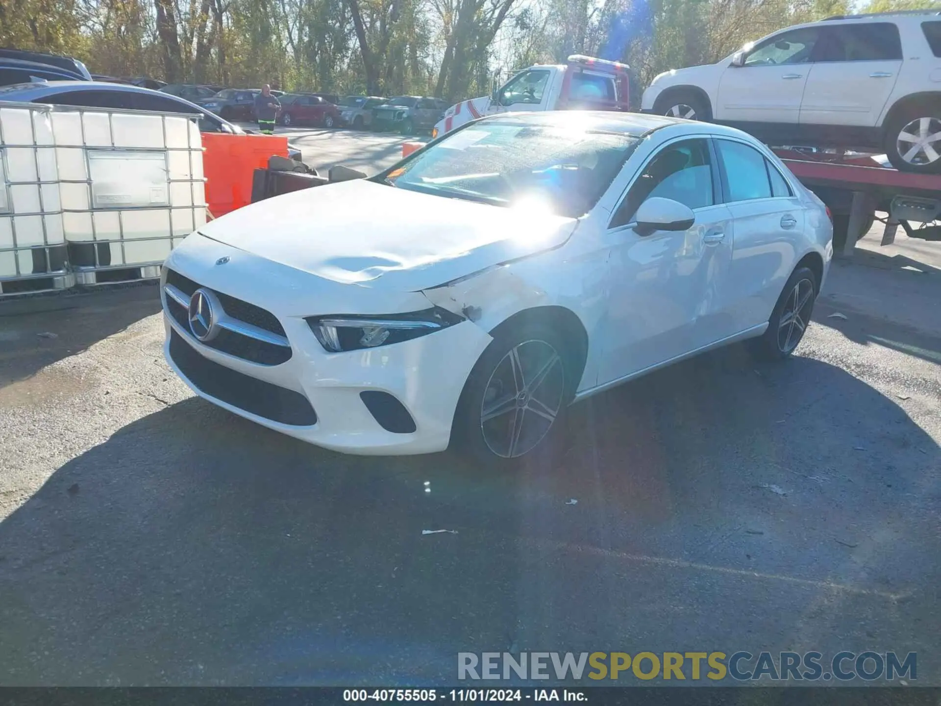 2 fotografías del automóvil dañado WDD3G4FB4KW025207 MERCEDES-BENZ A 220 2019