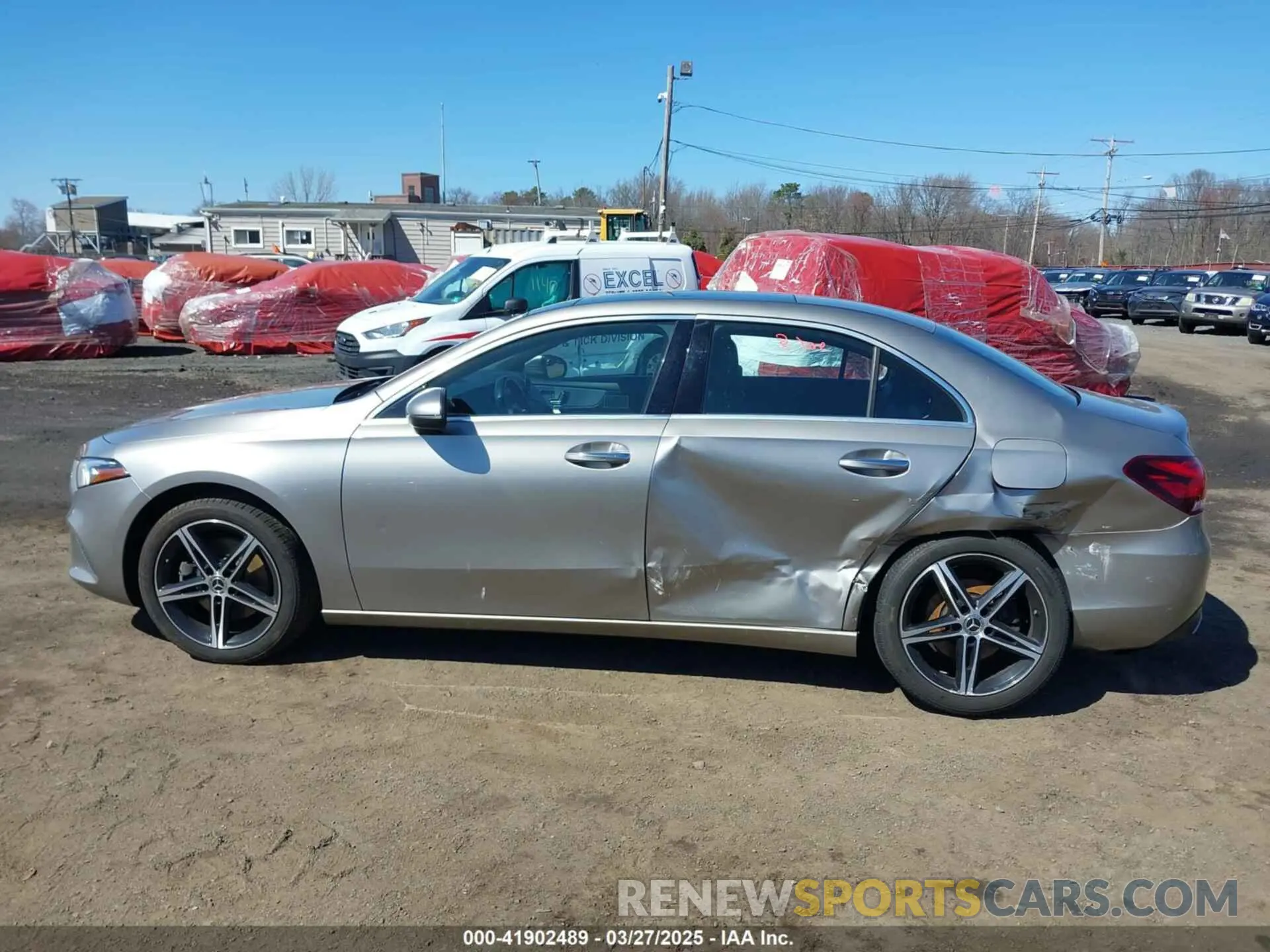 14 fotografías del automóvil dañado WDD3G4FB7KW022334 MERCEDES-BENZ A 220 2019