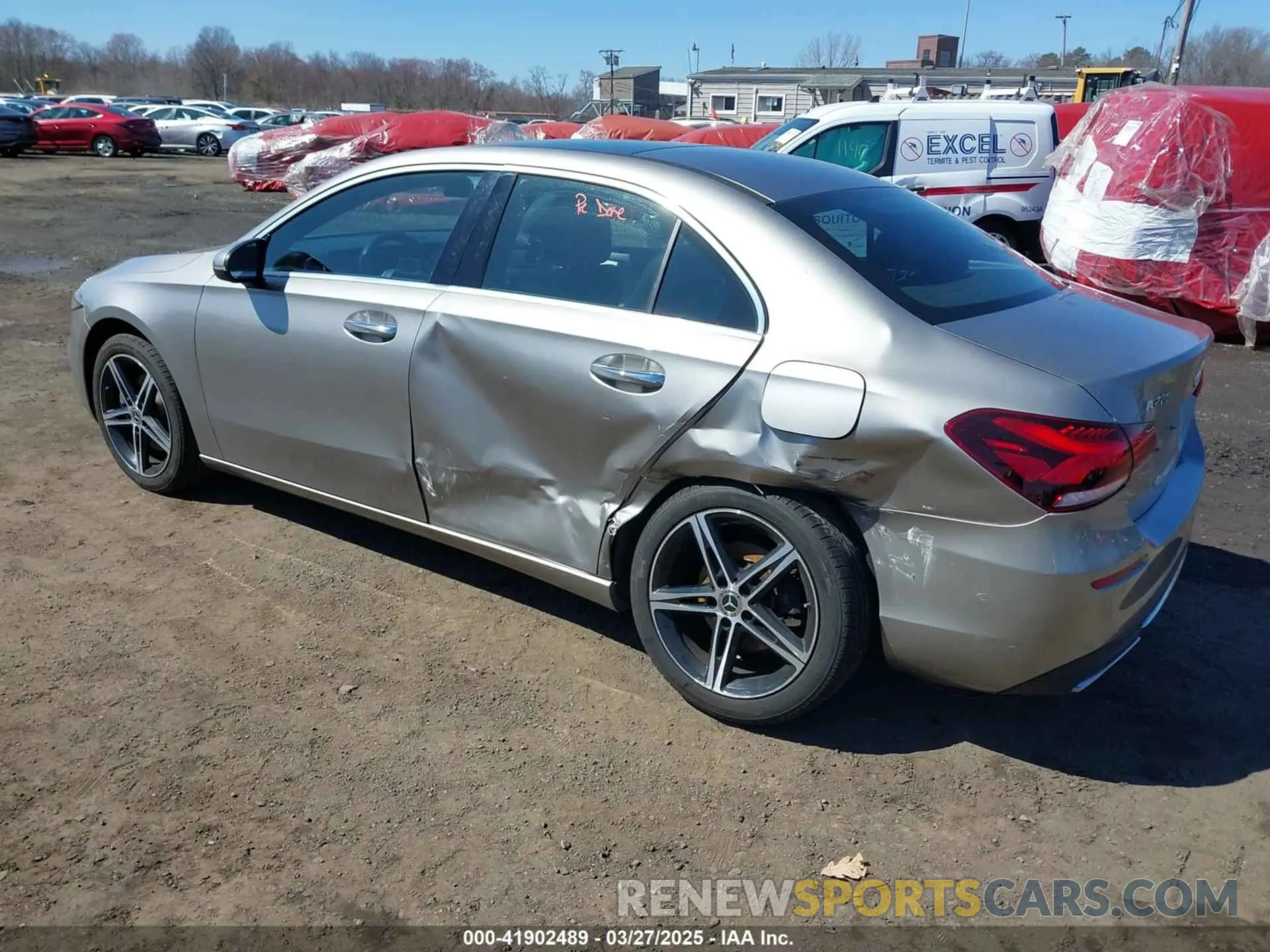 3 fotografías del automóvil dañado WDD3G4FB7KW022334 MERCEDES-BENZ A 220 2019