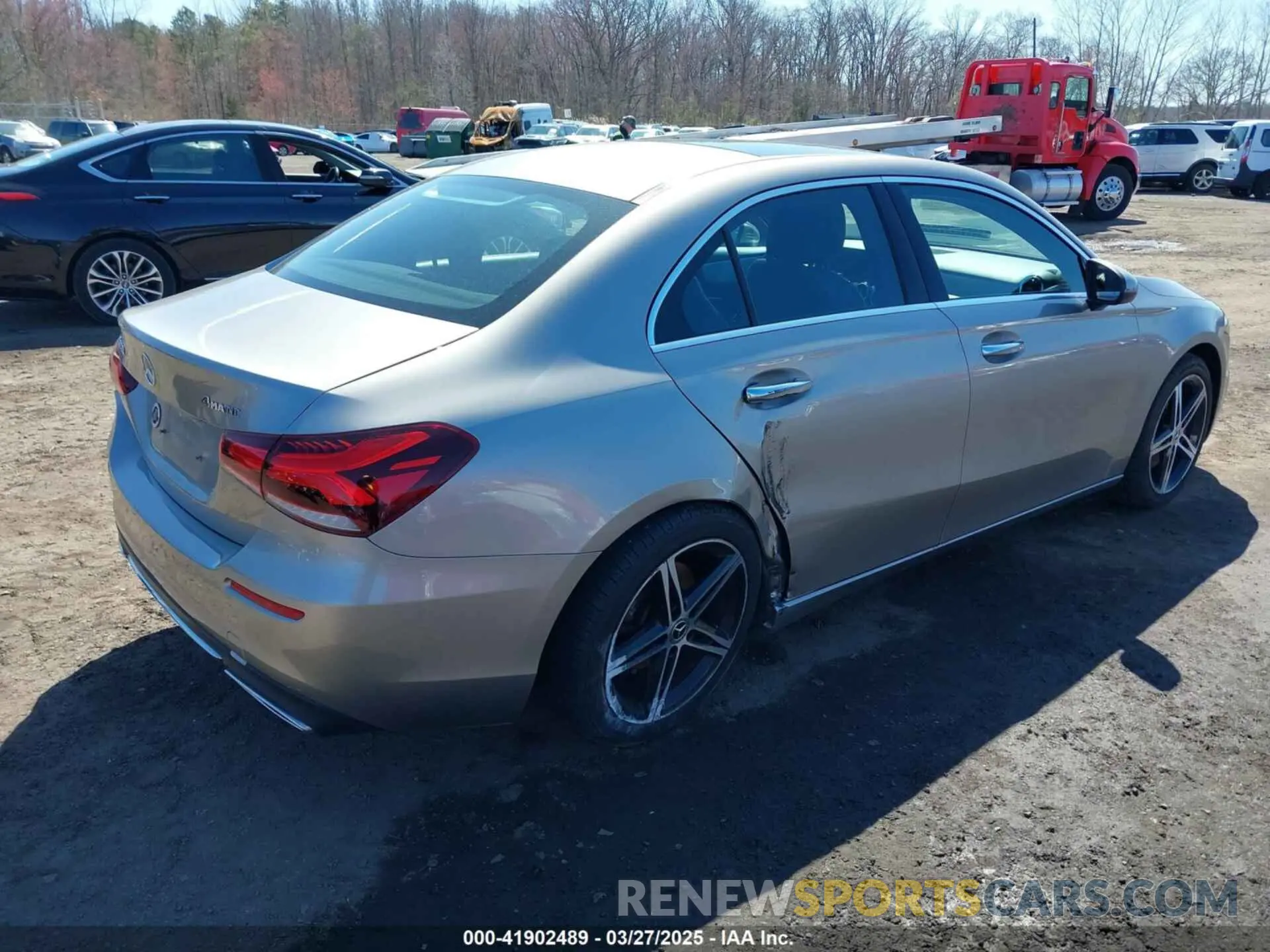 4 fotografías del automóvil dañado WDD3G4FB7KW022334 MERCEDES-BENZ A 220 2019