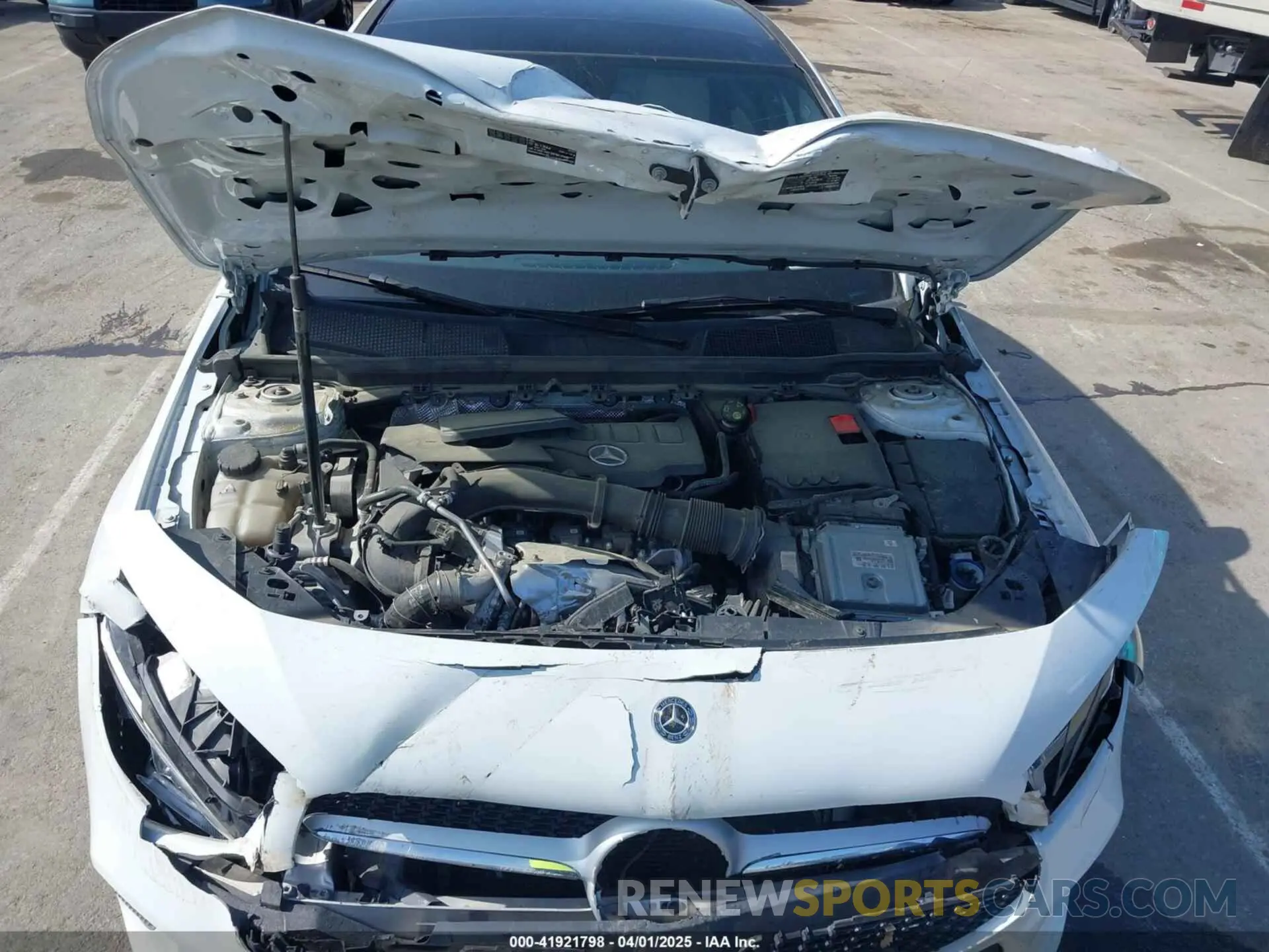10 fotografías del automóvil dañado W1K3G4EB6LJ202811 MERCEDES-BENZ A 220 2020