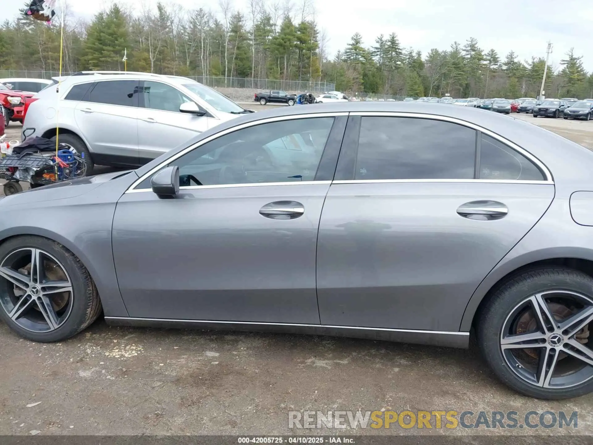 14 fotografías del automóvil dañado W1K3G4EB6LJ227398 MERCEDES-BENZ A 220 2020